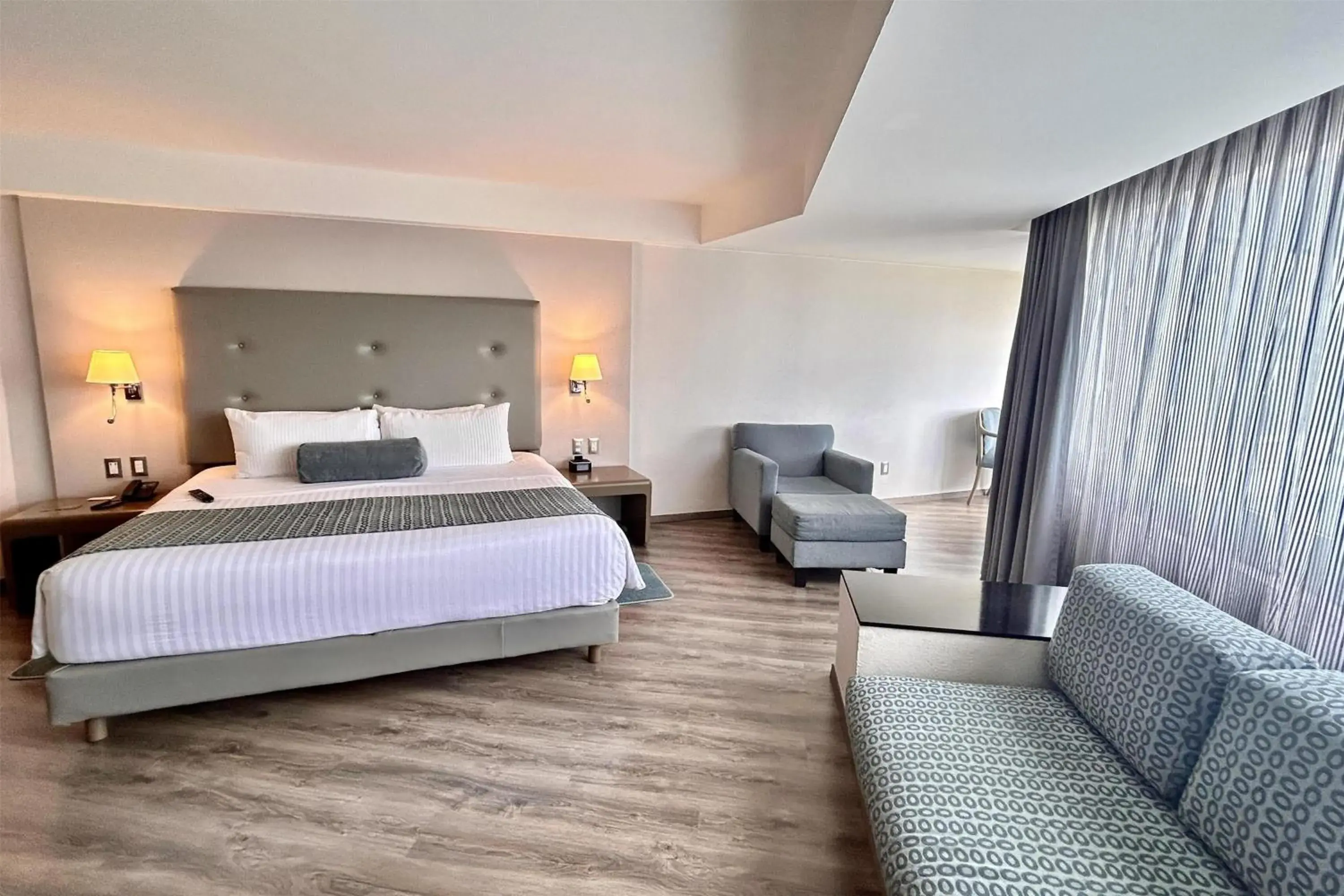 Executive King Suite in Grand Cantalagua Hotel Morelia, BW Signature Collection Executive King Suite in Grand Cantalagua Hotel Morelia, BW Signature Collection