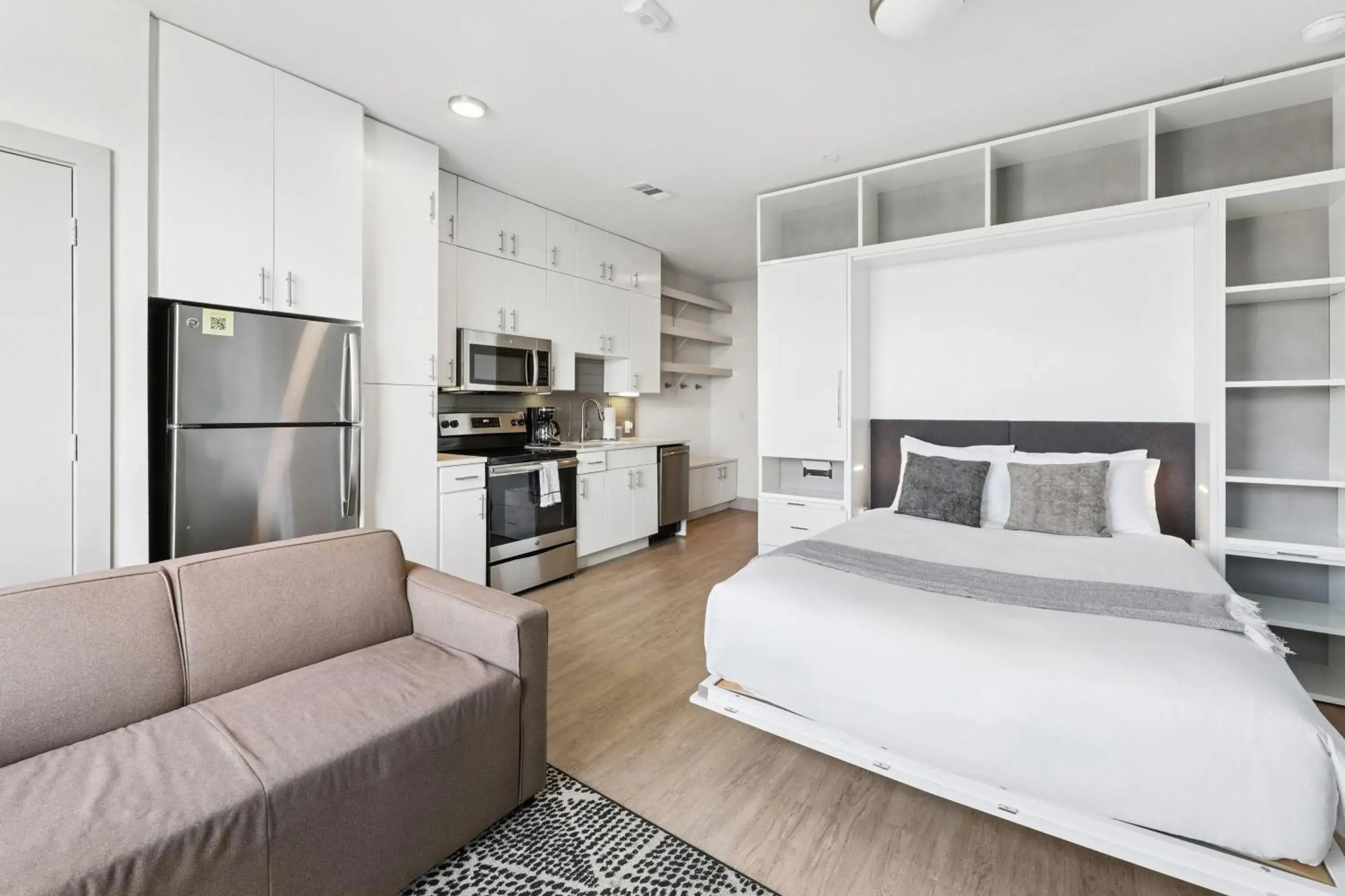 Studio Apt on East 6th St. in Sentral East Austin at 1630 E Sixth Studio Apt on East 6th St. in Sentral East Austin at 1630 E Sixth