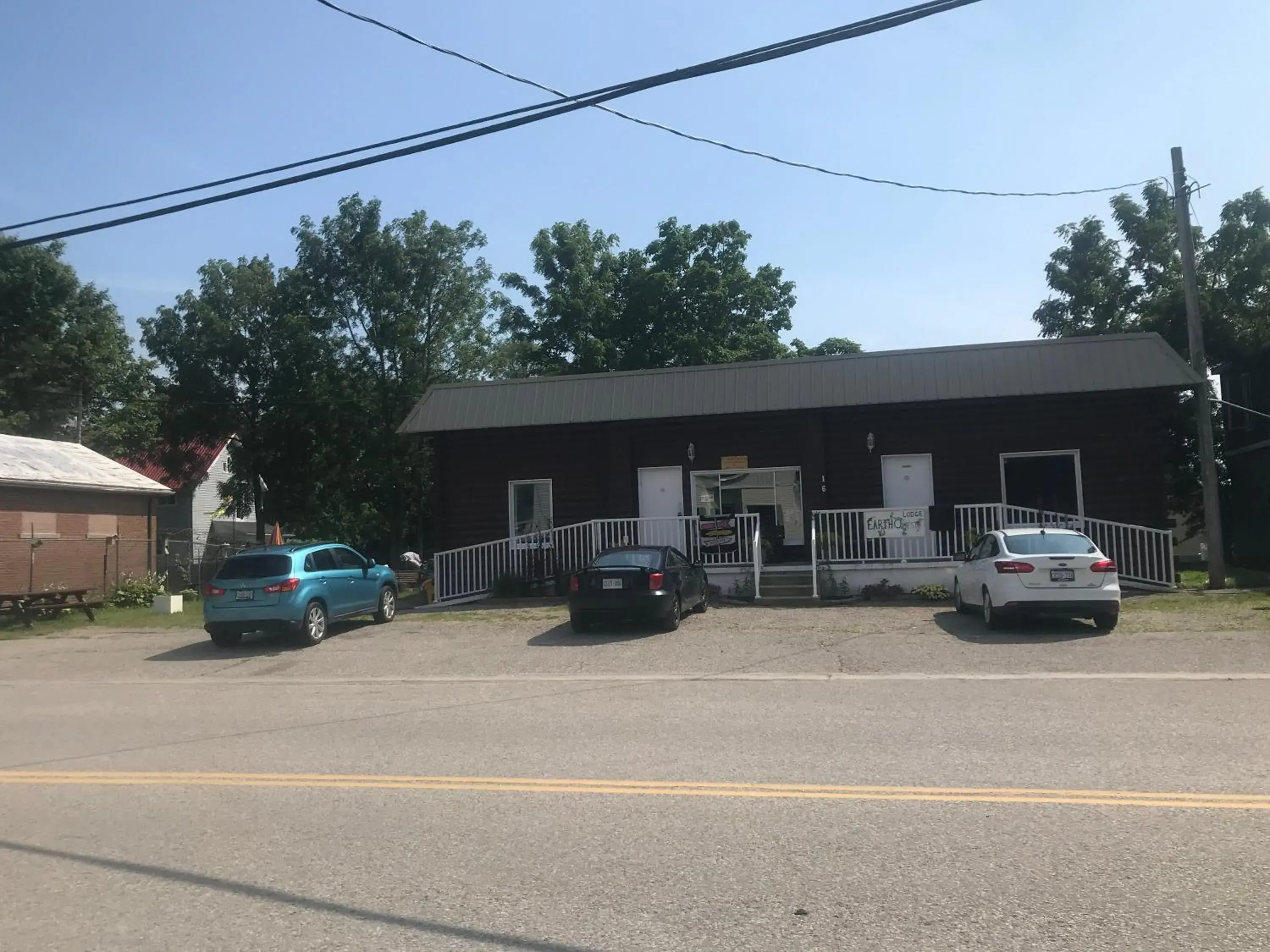 Earthquest Lodge Earthquest Lodge