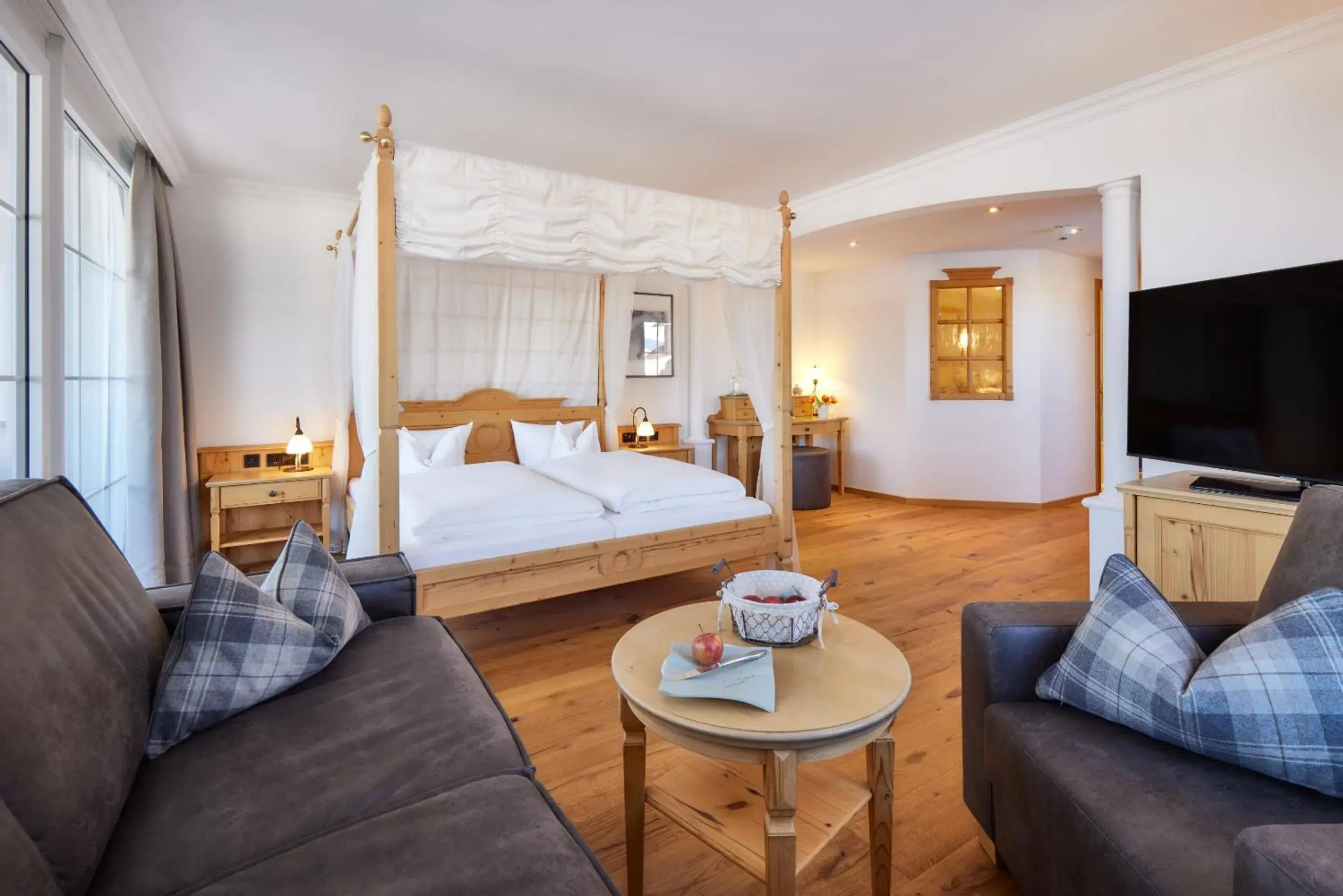 Suite - single occupancy in Hanusel Hof Wellness & Genuss in Panoramalage Suite - single occupancy in Hanusel Hof Wellness & Genuss in Panoramalage