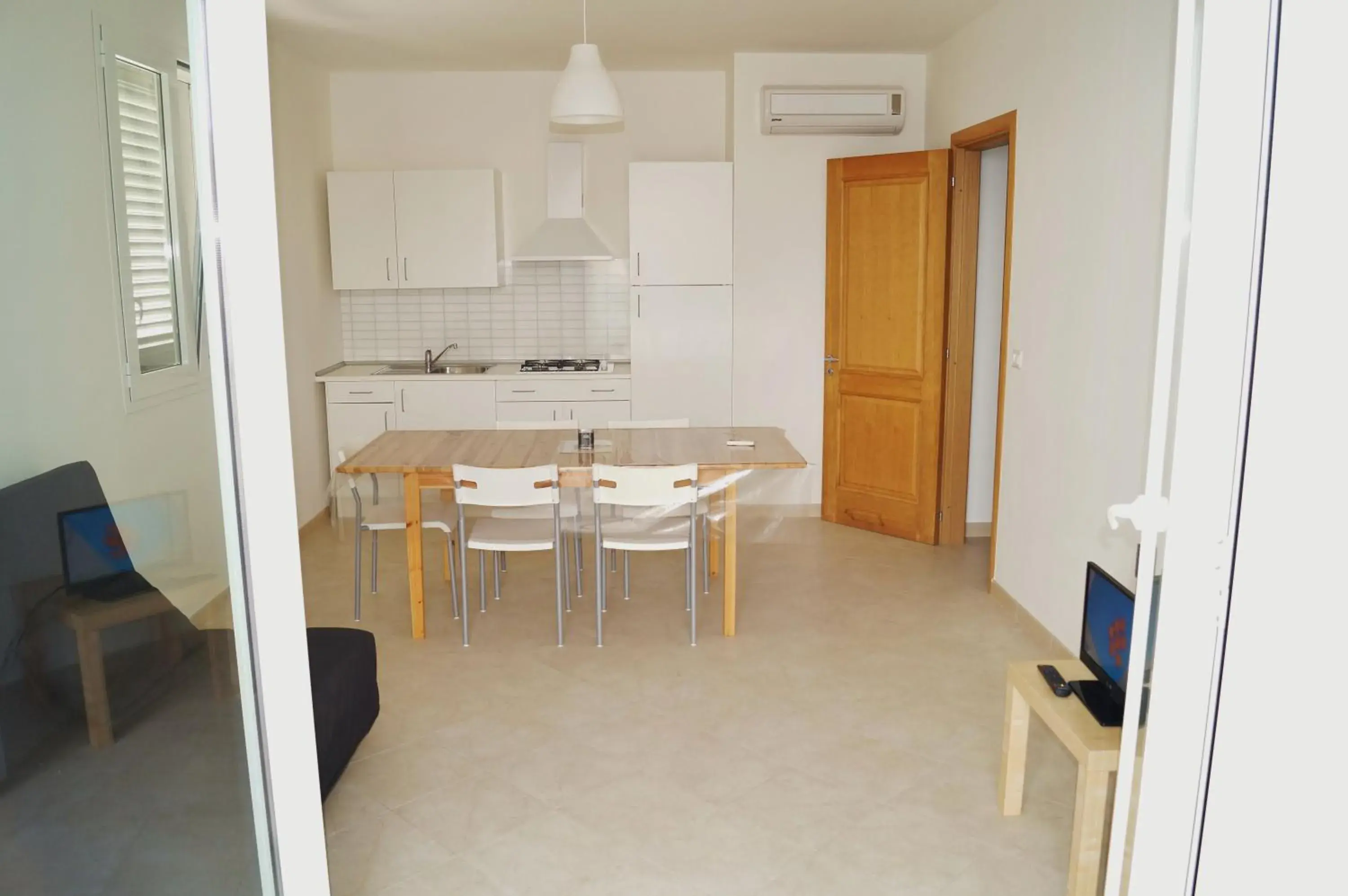 One-Bedroom Apartment in Residence Bellevue One-Bedroom Apartment in Residence Bellevue