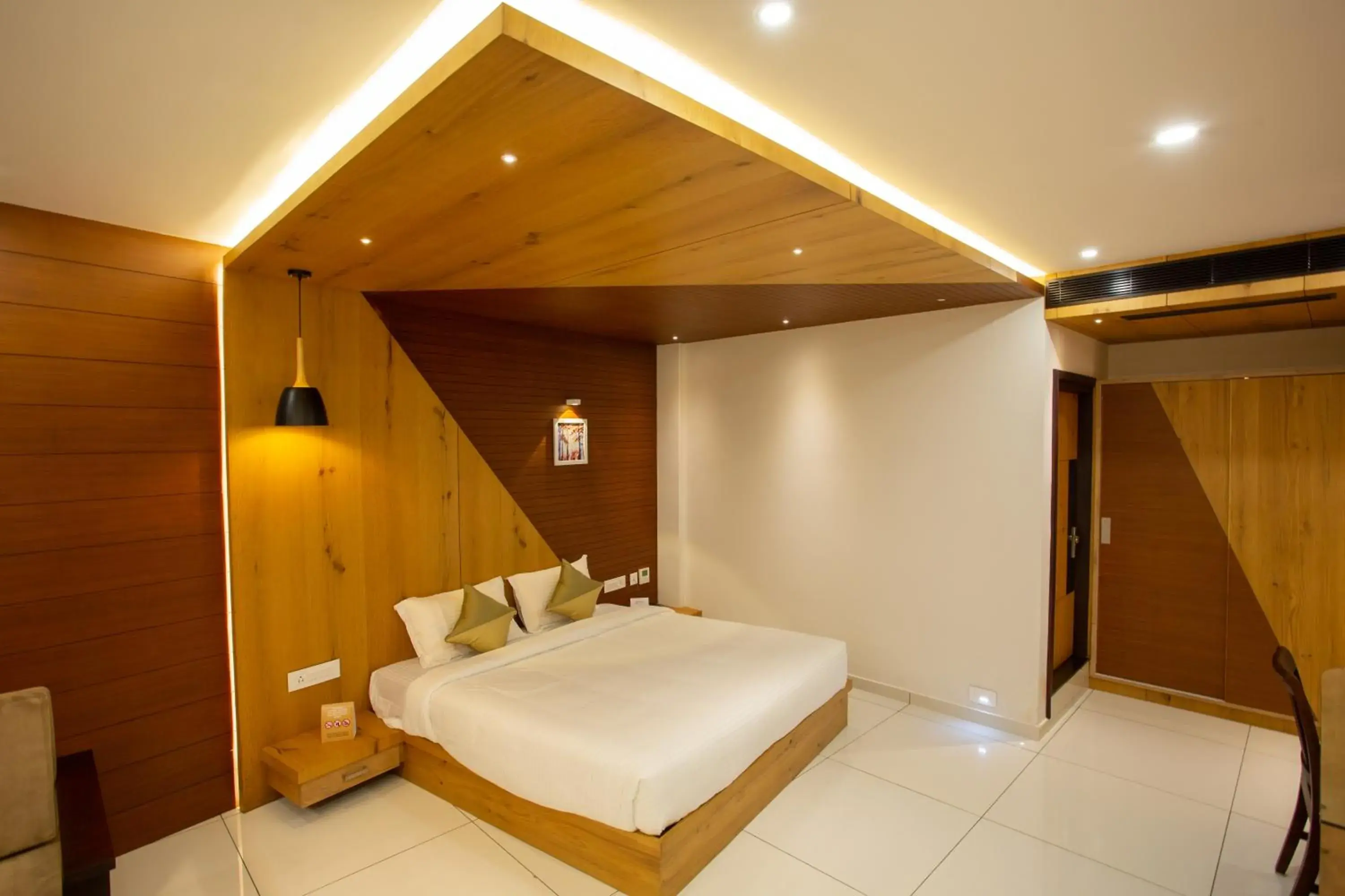 Suite in Hasco Tower Suite in Hasco Tower