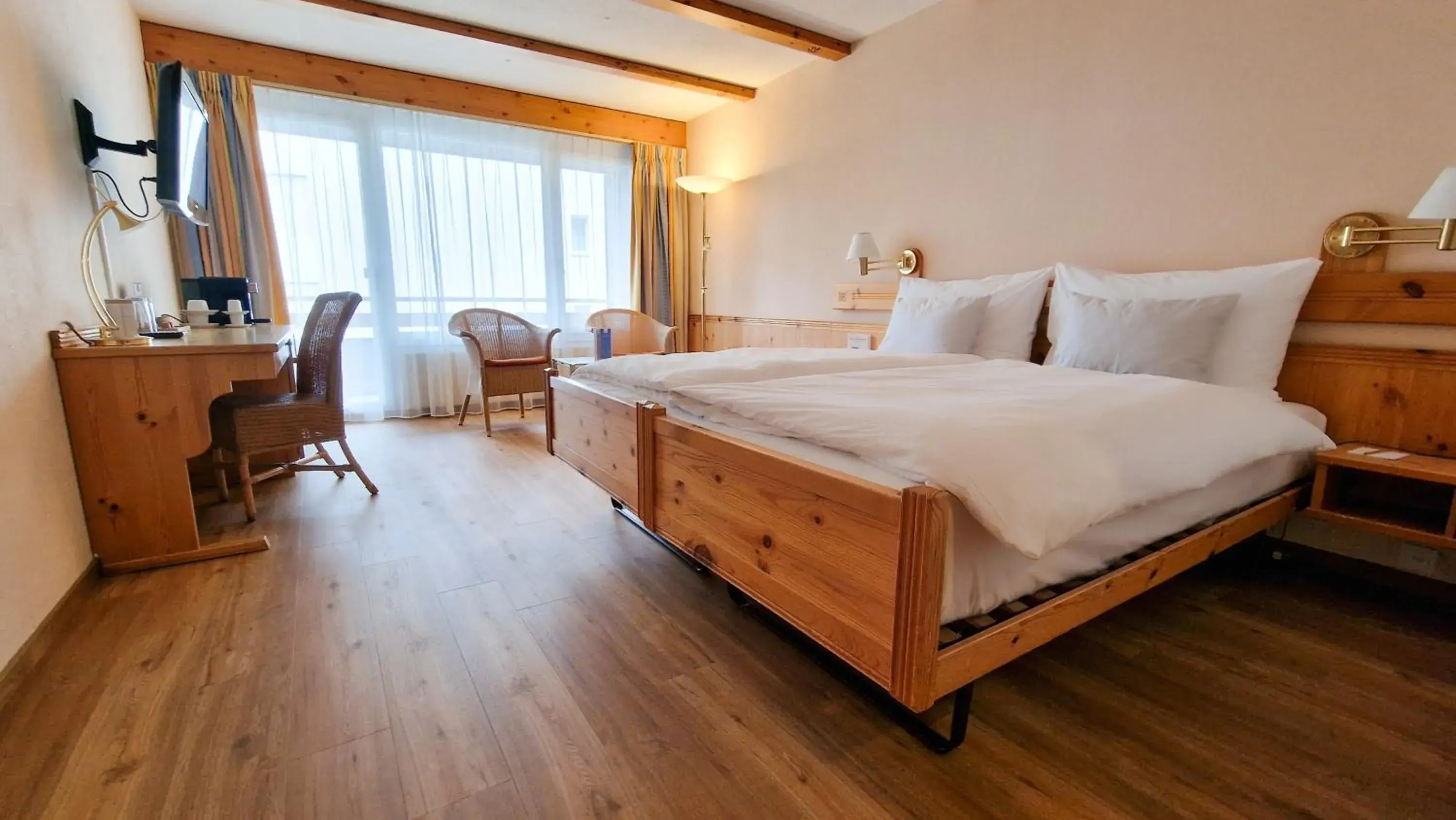 Standard Double Room in Sunstar Hotel Lenzerheide Standard Double Room in Sunstar Hotel Lenzerheide
