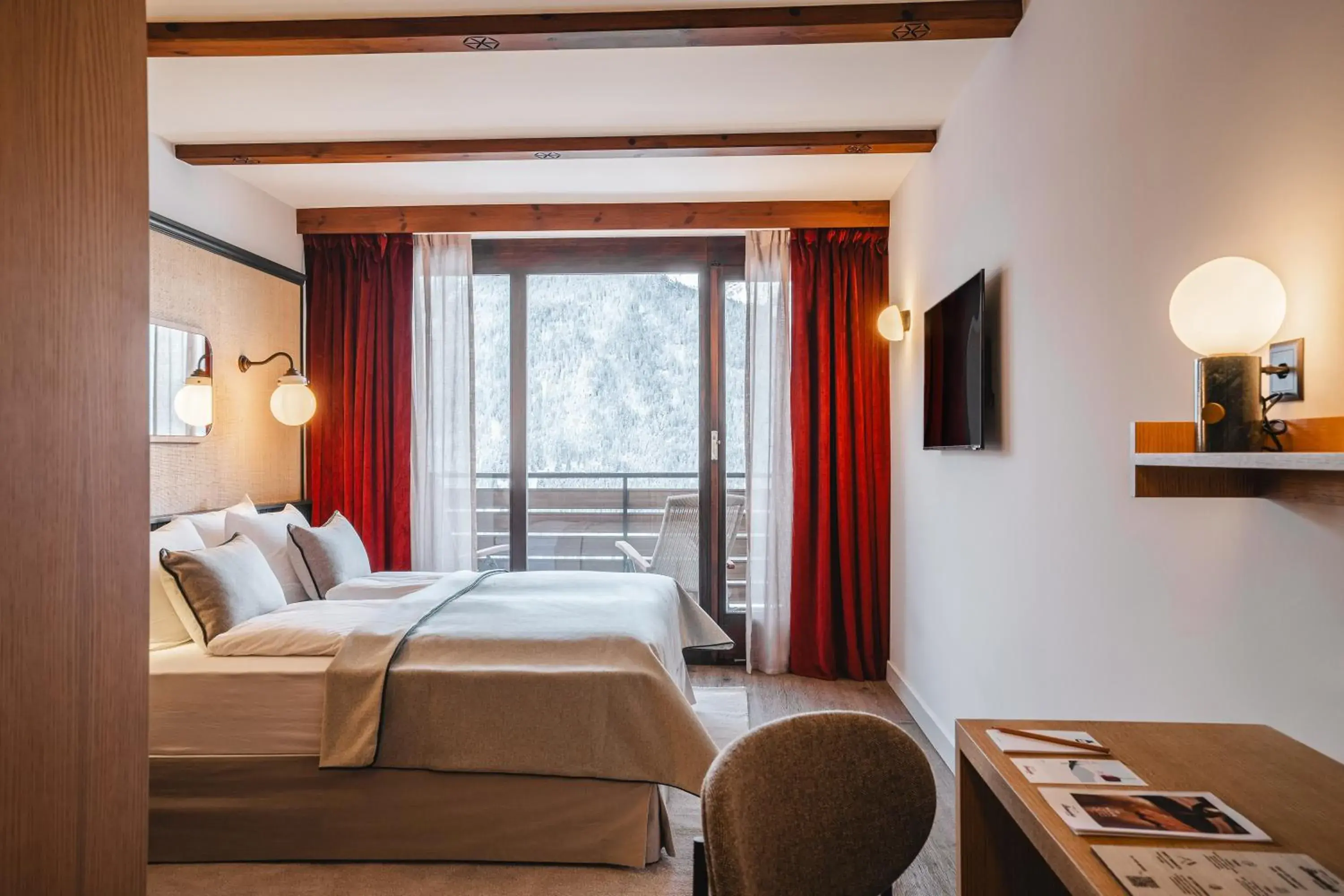 Connecting Rooms for 4 People in Braunbär Hotel & Spa - Former Alpine Sunstar Hotel Connecting Rooms for 4 People in Braunbär Hotel & Spa - Former Alpine Sunstar Hotel