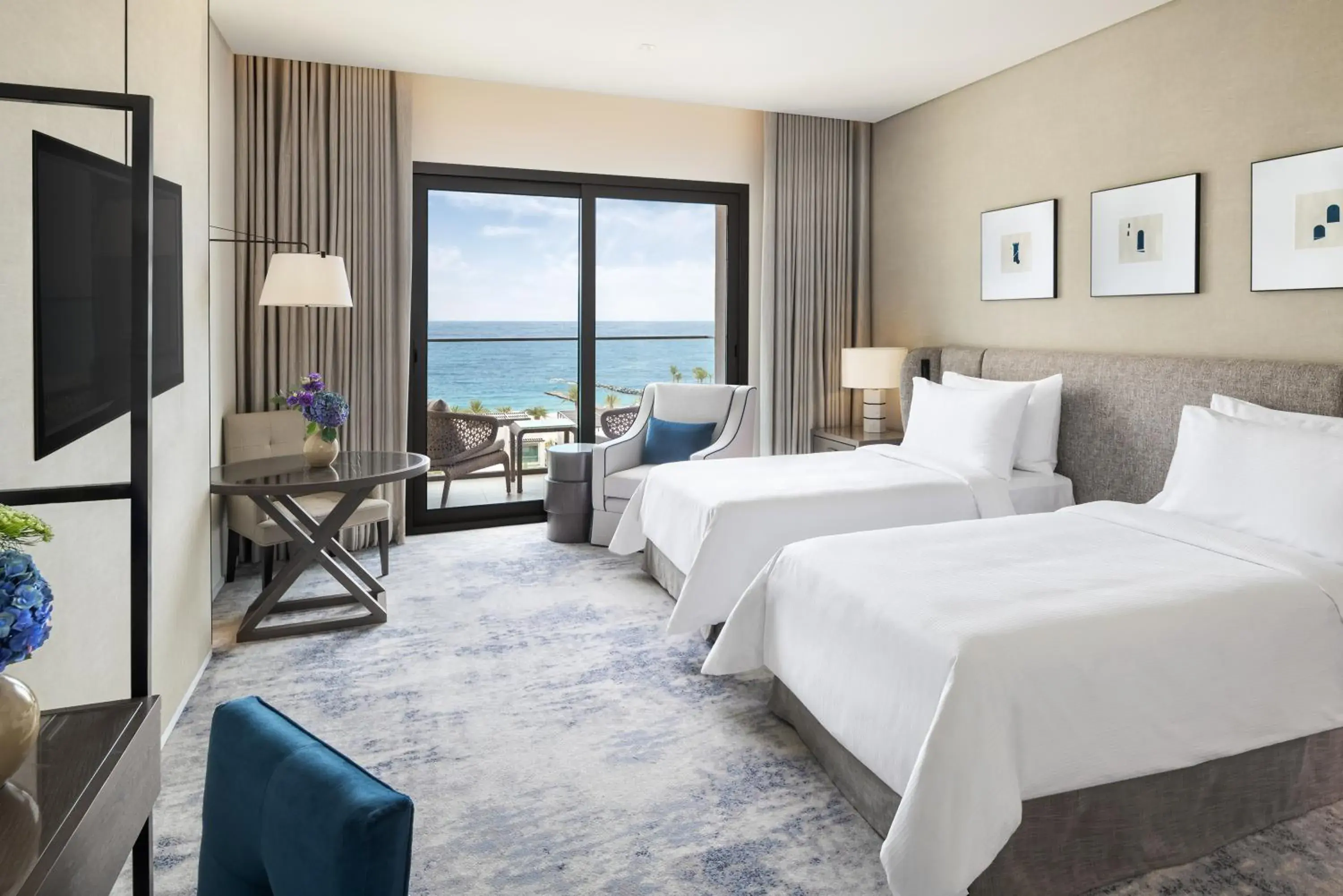 Deluxe Room Ocean View Twin in Address Beach Resort Fujairah Deluxe Room Ocean View Twin in Address Beach Resort Fujairah