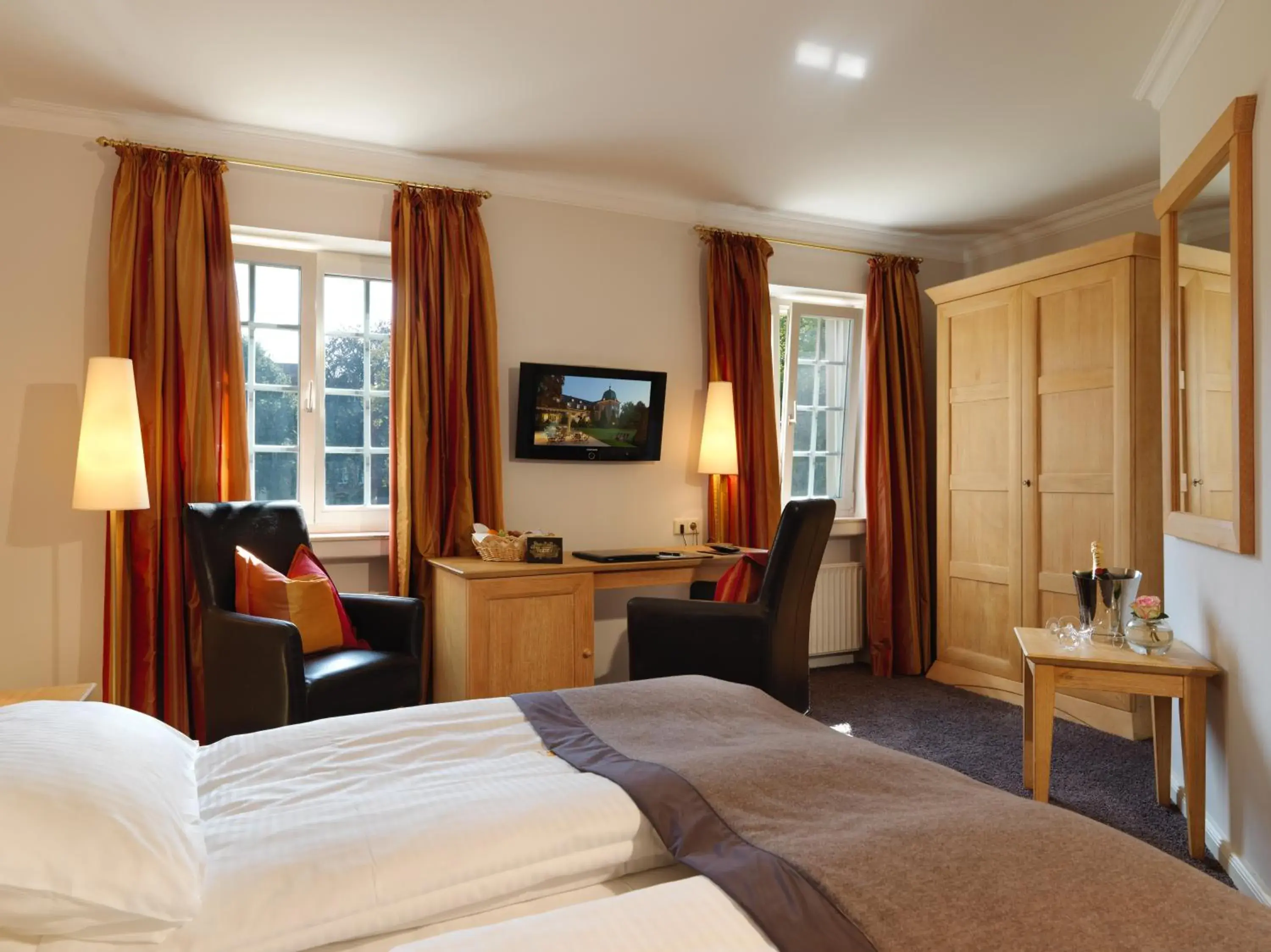 Superior Double Room - single occupancy in Hotel-Residence Klosterpforte Superior Double Room - single occupancy in Hotel-Residence Klosterpforte