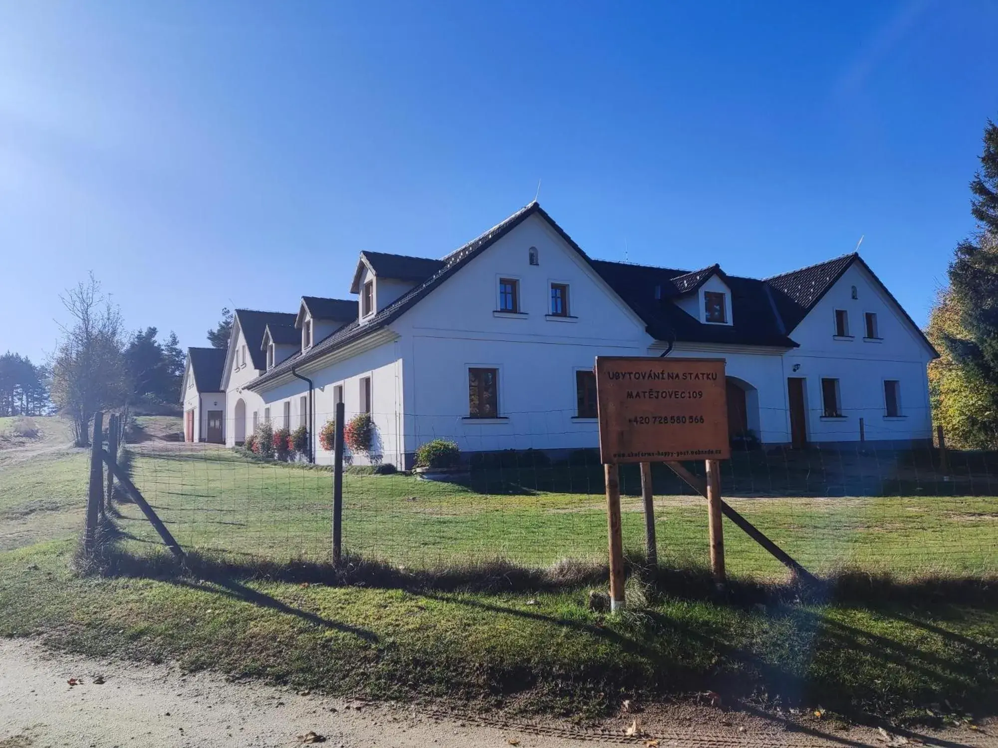 Matějovec 109 & Ubytování Na statku Matějovec 109 & Ubytování Na statku