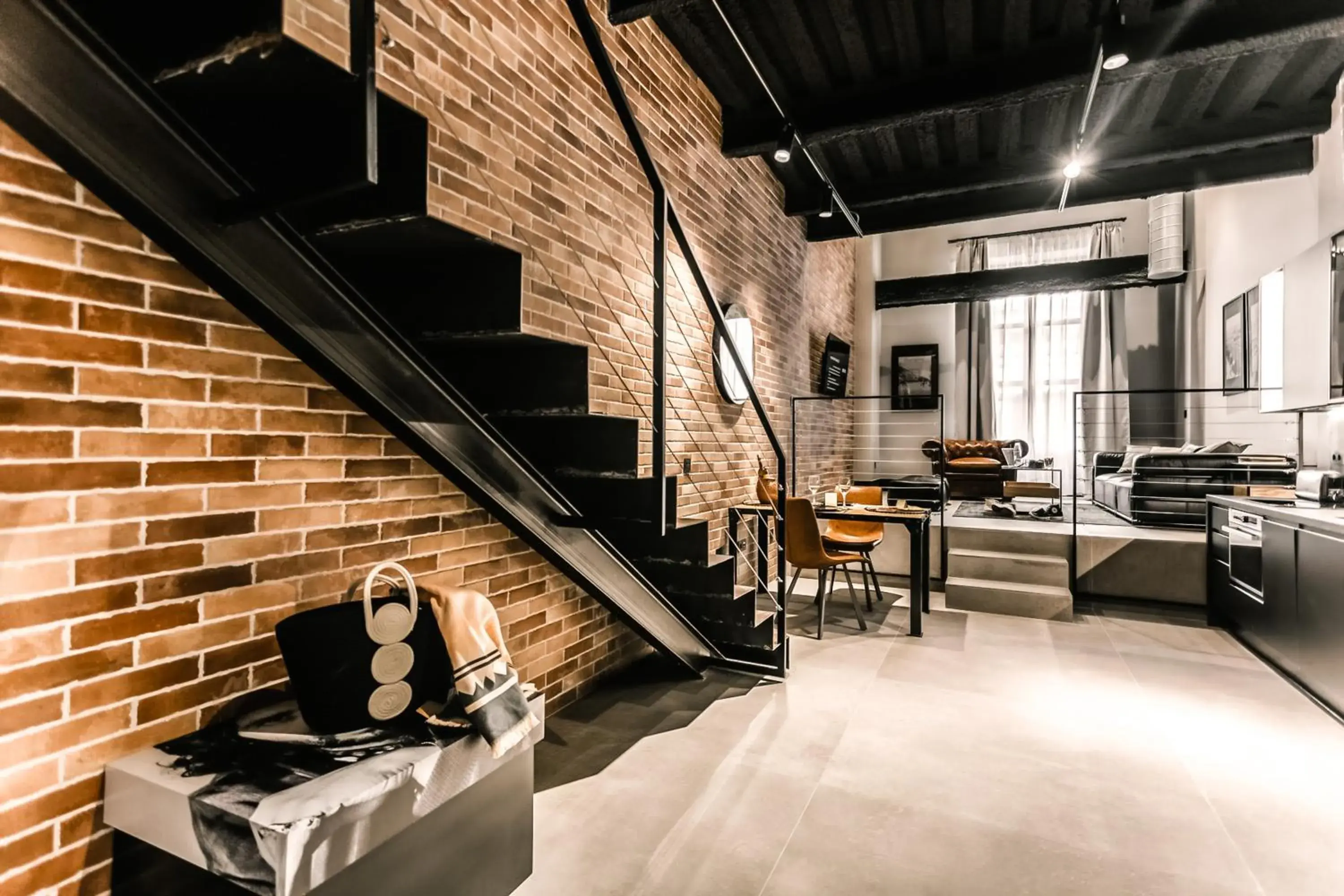 Duplex Apartment in HO Paseo de Almería 9 By Olivencia Duplex Apartment in HO Paseo de Almería 9 By Olivencia