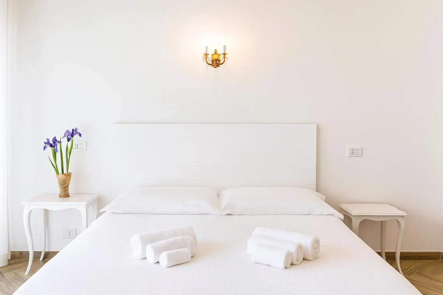 Double Room with Balcony - single occupancy in Roma Talenti Breme B&B Double Room with Balcony - single occupancy in Roma Talenti Breme B&B