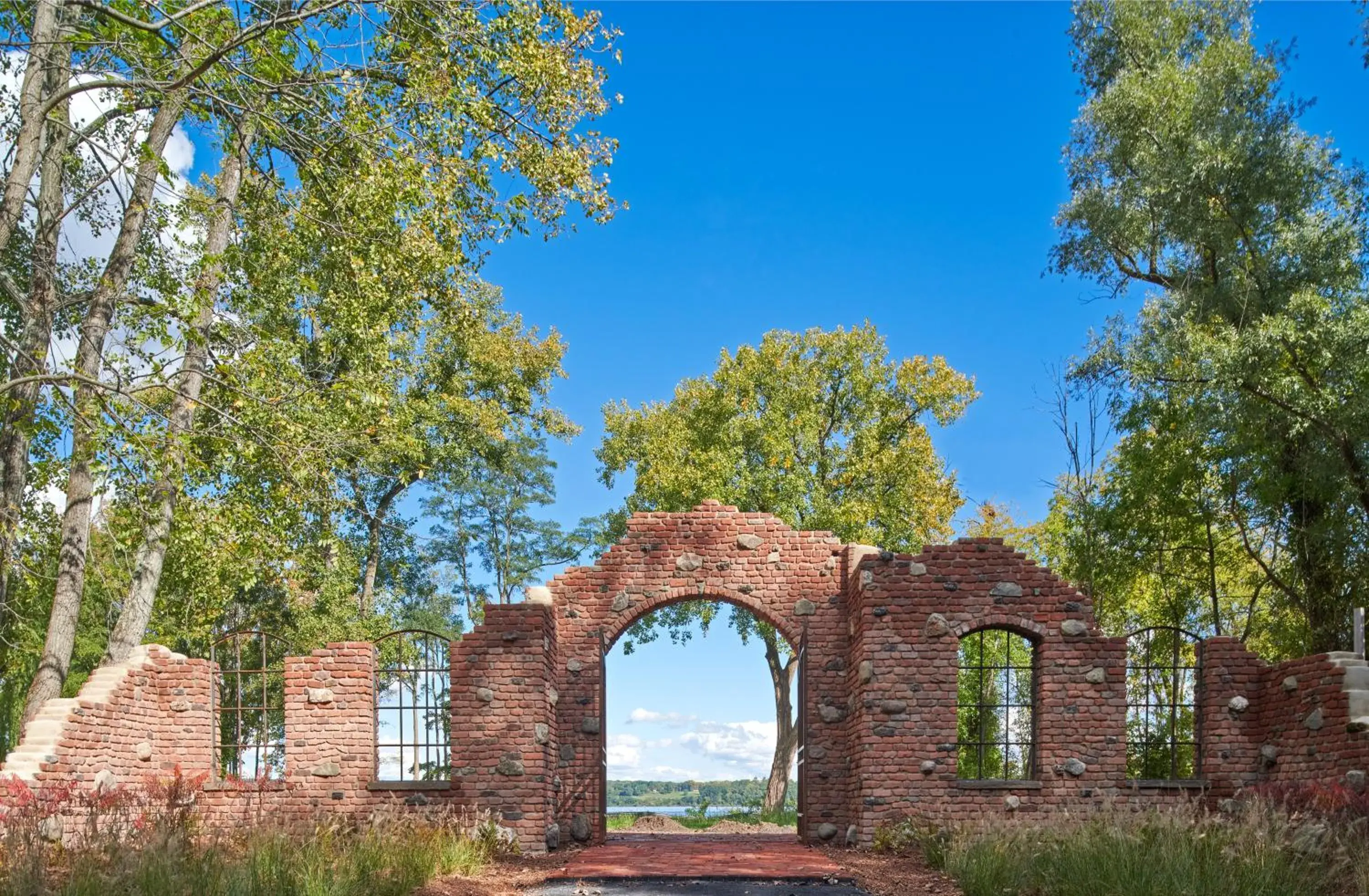 Hutton Brickyards Riverfront Hotel & Venue Hutton Brickyards Riverfront Hotel & Venue