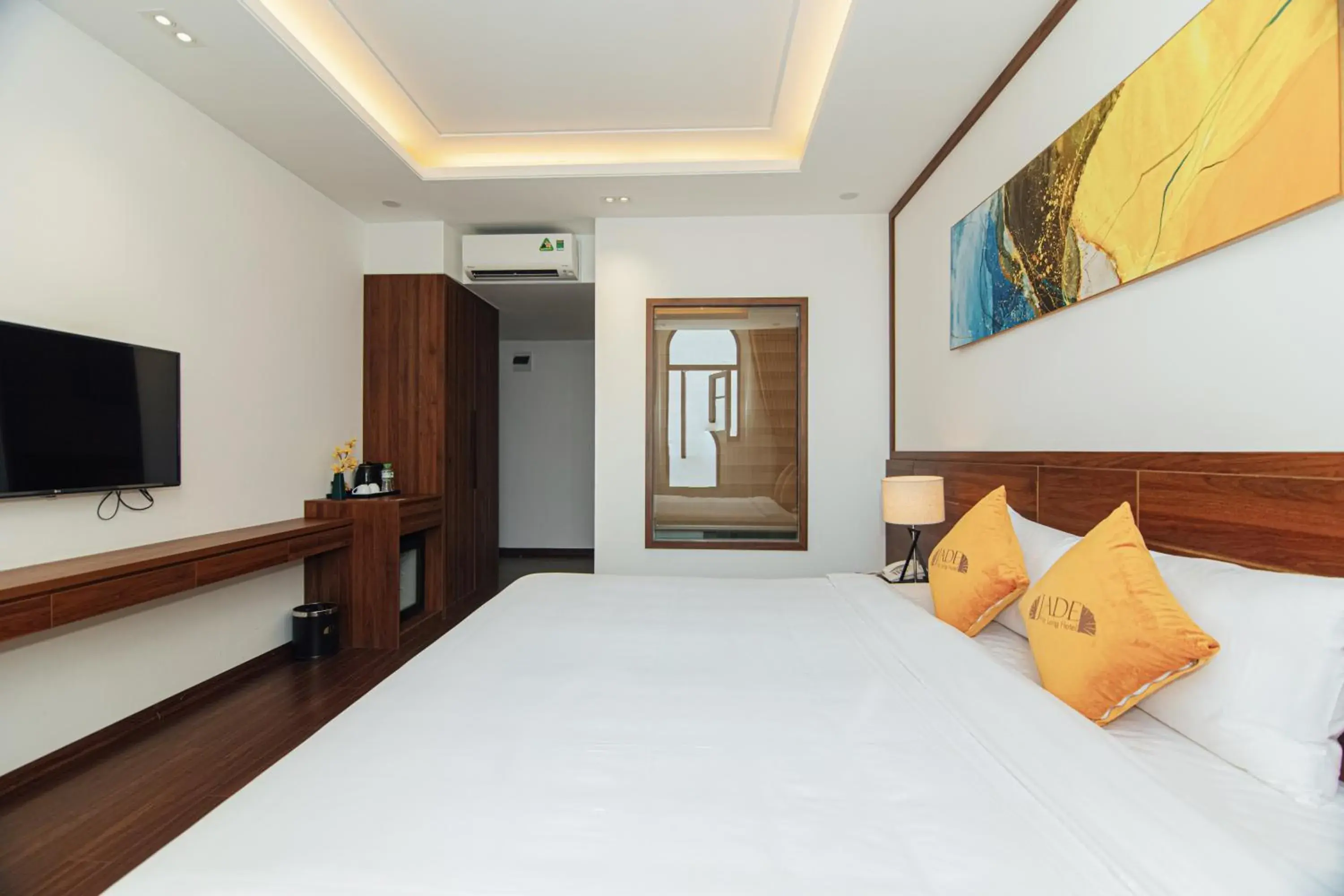Superior Double or Twin Room in Jade Ha Long Hotel Superior Double or Twin Room in Jade Ha Long Hotel