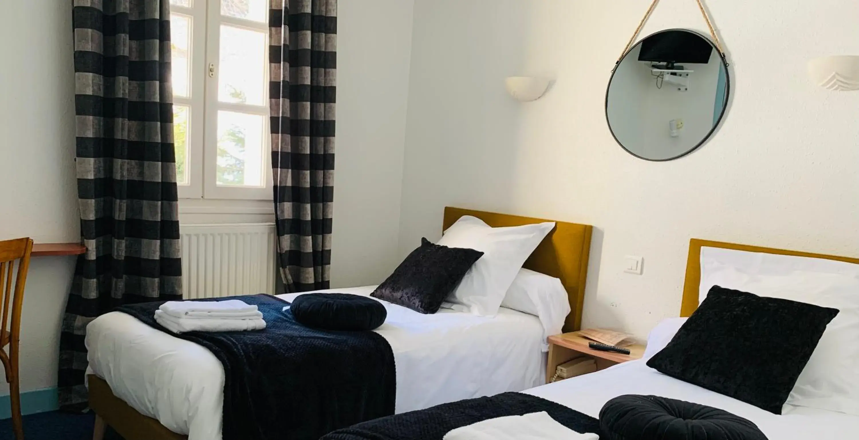 Twin Room with Garden View in L'Escoundillou Twin Room with Garden View in L'Escoundillou