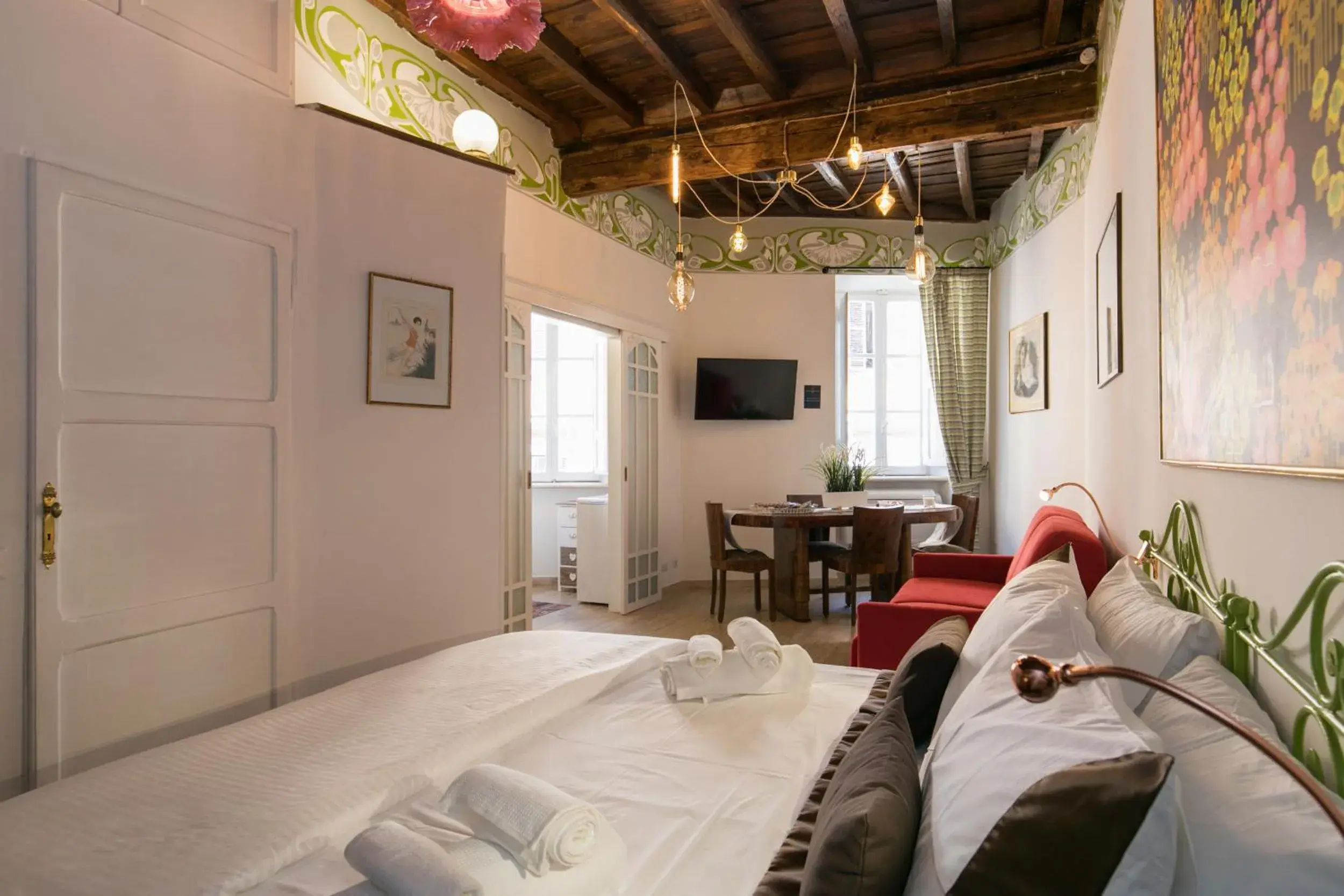 Presidential Apartment with City View in Navona Open Space Apartments Presidential Apartment with City View in Navona Open Space Apartments