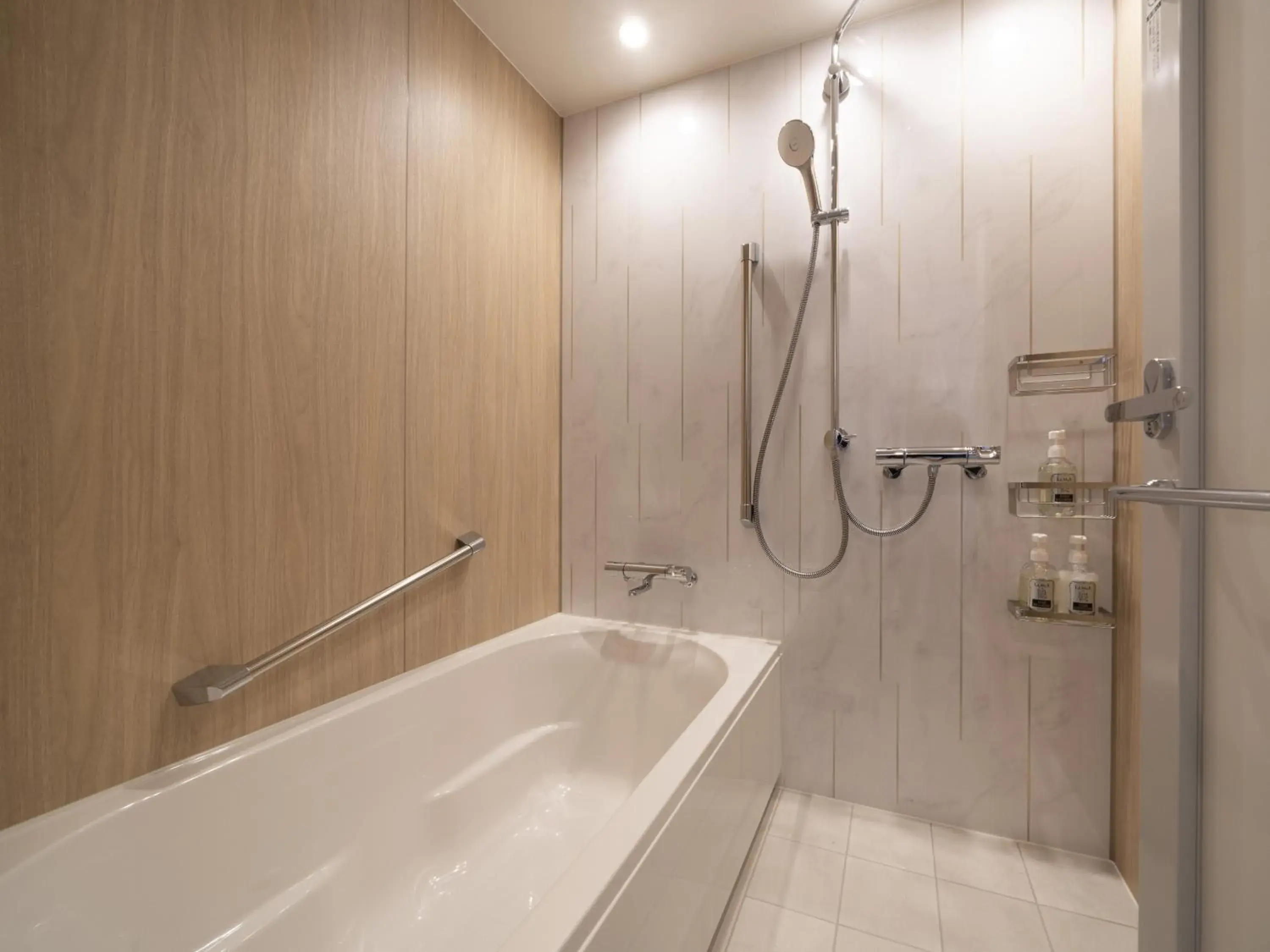 Superior Twin Room - single occupancy in HOTEL μ STYLE INUYAMA experience Superior Twin Room - single occupancy in HOTEL μ STYLE INUYAMA experience