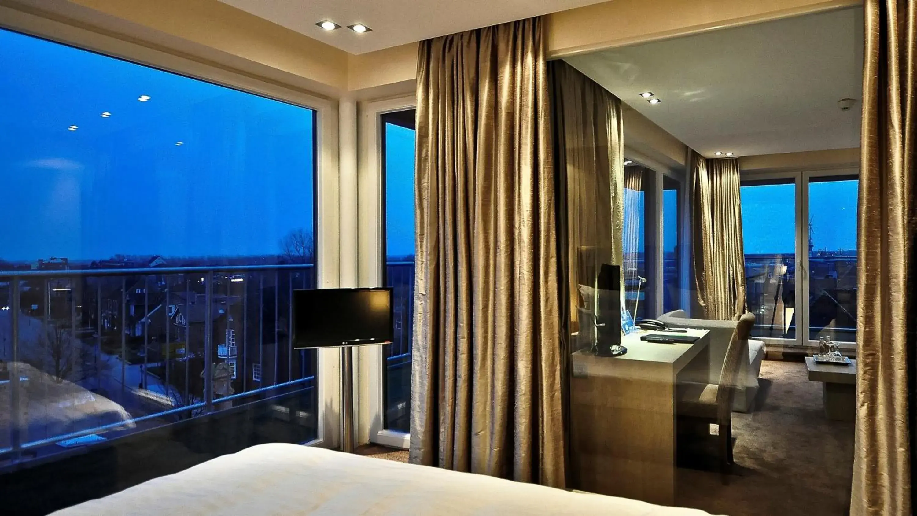 Panorama Suite THOMAS in Thomas Hotel Spa & Lifestyle Panorama Suite THOMAS in Thomas Hotel Spa & Lifestyle