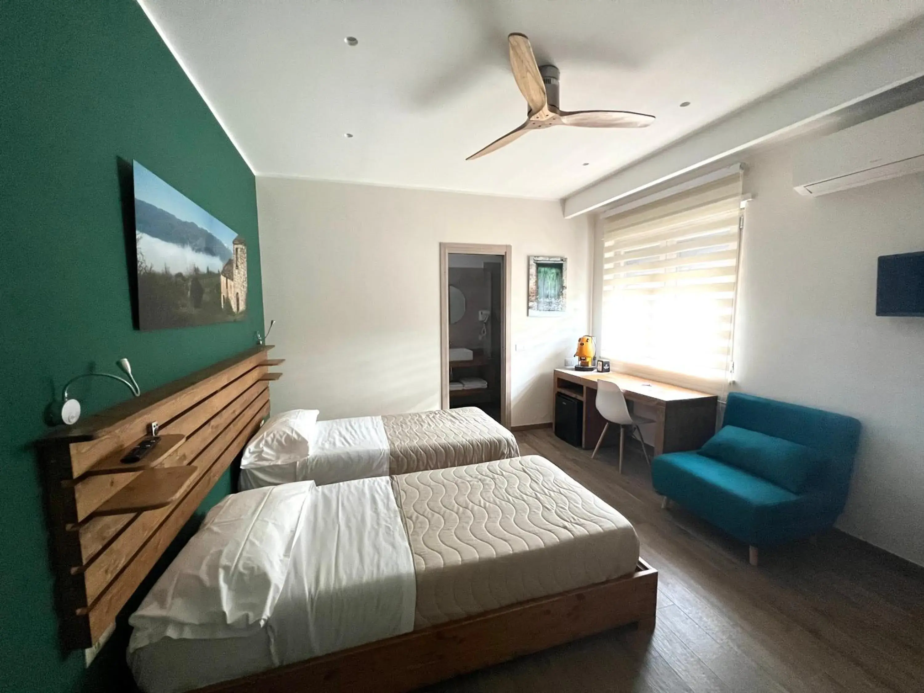 Double or Twin Room with Private Bathroom in Why Not B&B Double or Twin Room with Private Bathroom in Why Not B&B