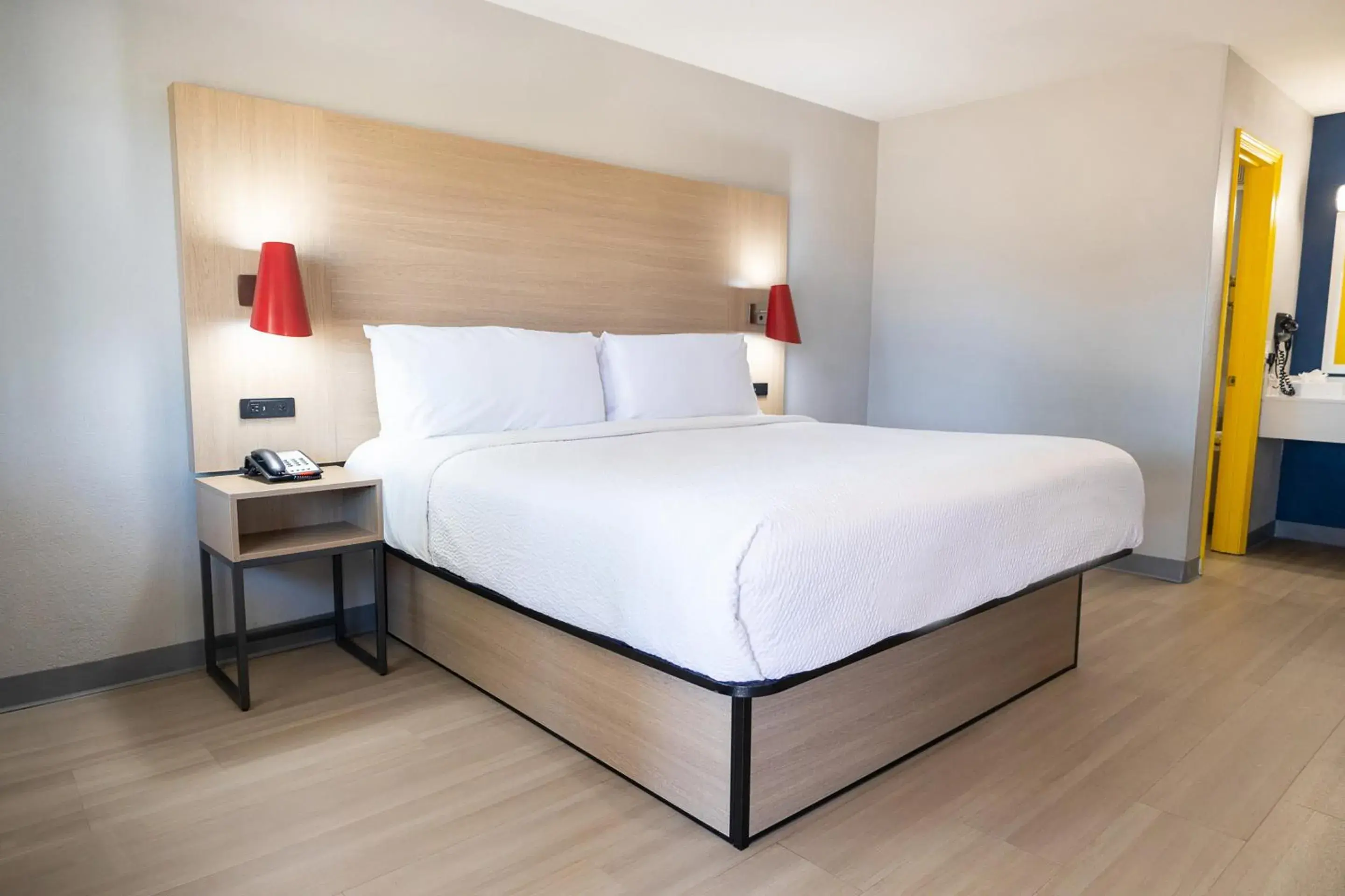 Standard King Room in Atrea Inn Amarillo Standard King Room in Atrea Inn Amarillo