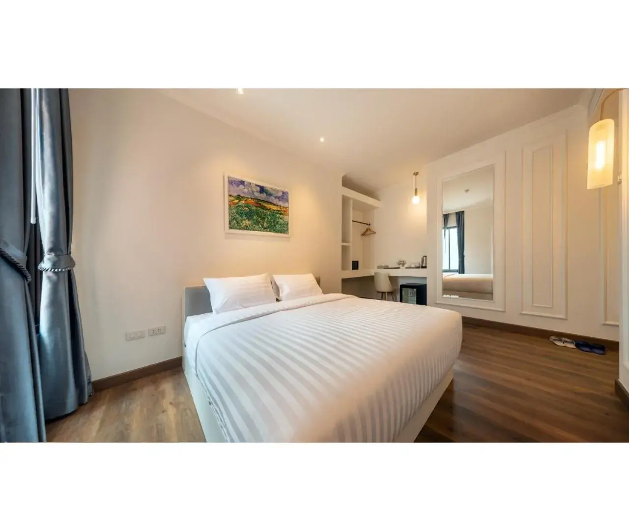 Deluxe King Room in Nine River Hotel Deluxe King Room in Nine River Hotel