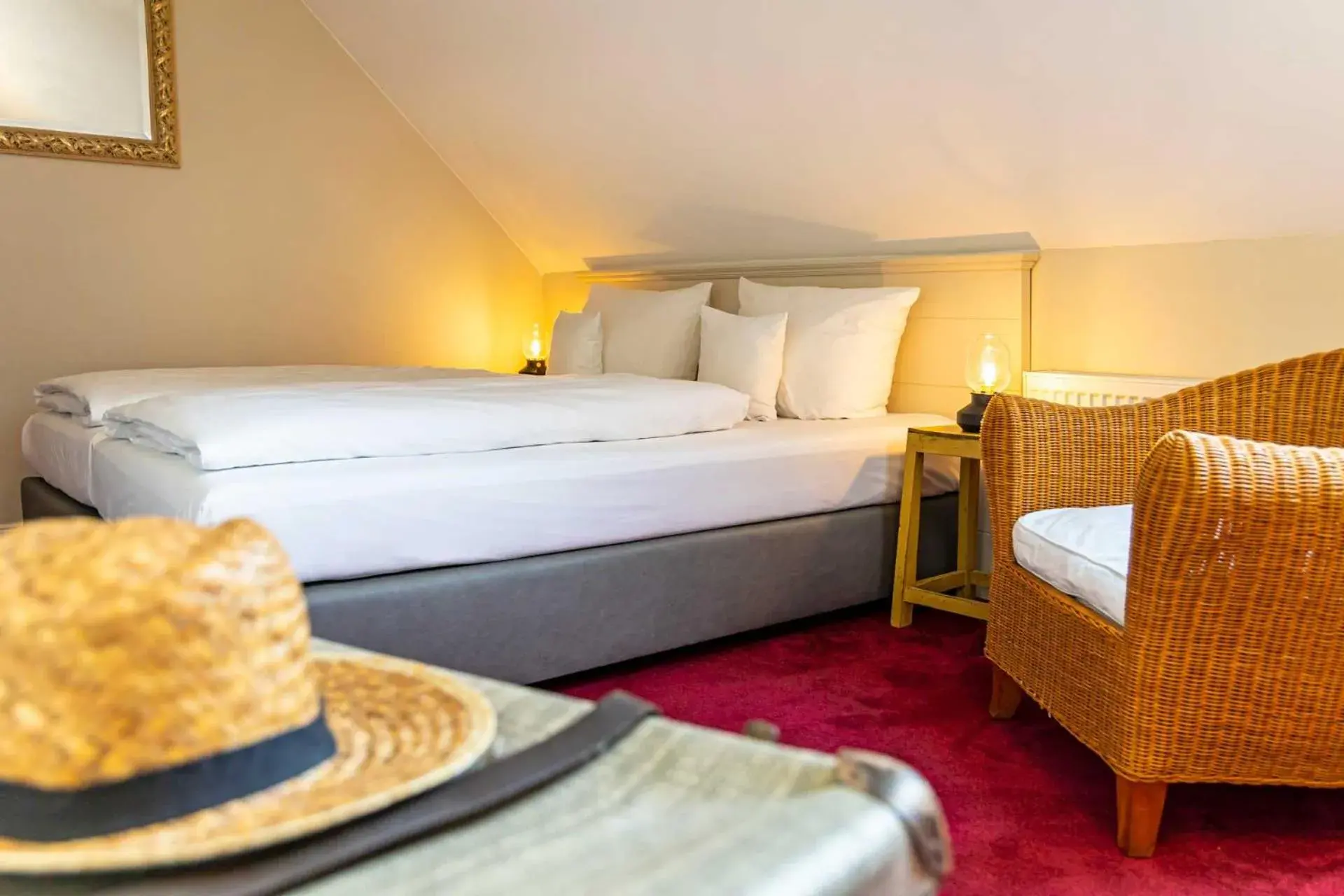 Standard Double Room - single occupancy in Romantik Hotel Friederikenhof Hotel Restaurant & Spa Standard Double Room - single occupancy in Romantik Hotel Friederikenhof Hotel Restaurant & Spa