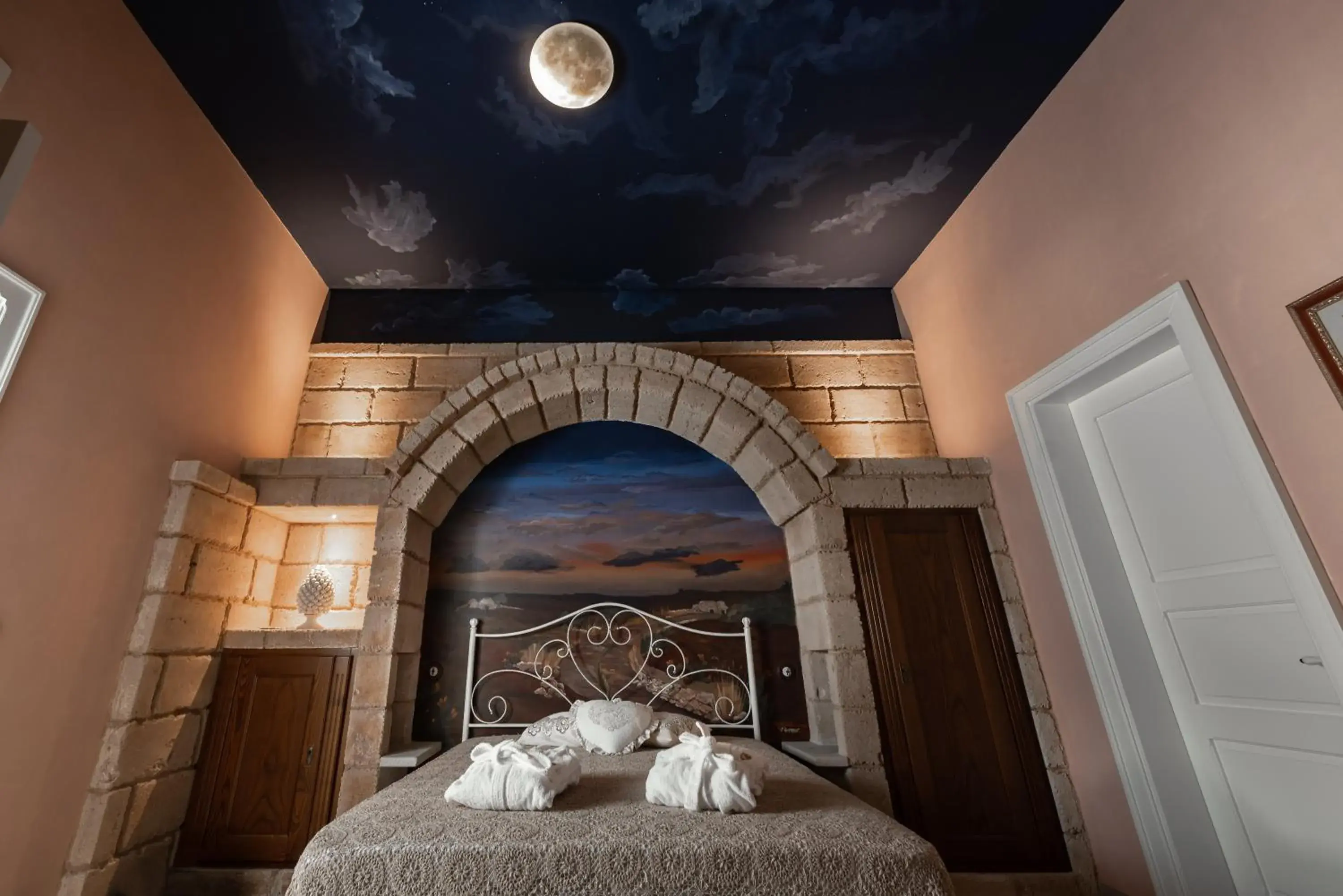 Suite with Sauna - single occupancy in Donna Fiora Antica Dimora Suite with Sauna - single occupancy in Donna Fiora Antica Dimora