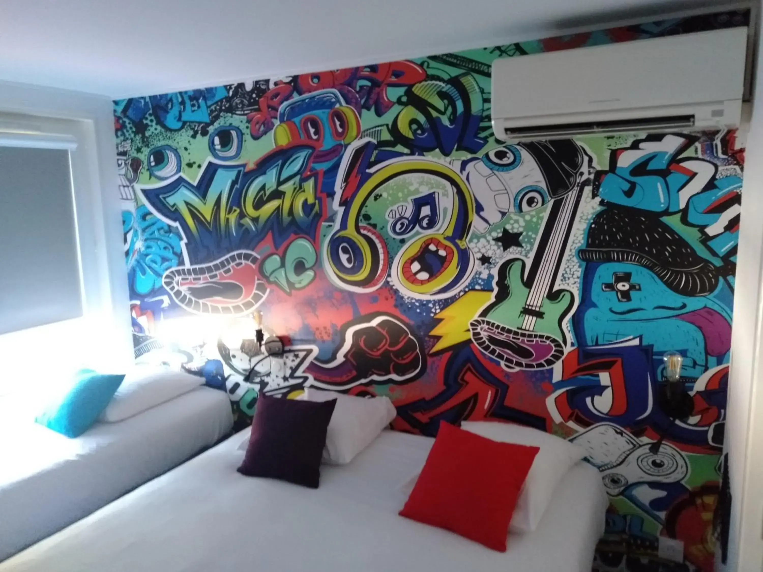 Comfort Triple Room in Urban Style Arl HOTEL Comfort Triple Room in Urban Style Arl HOTEL