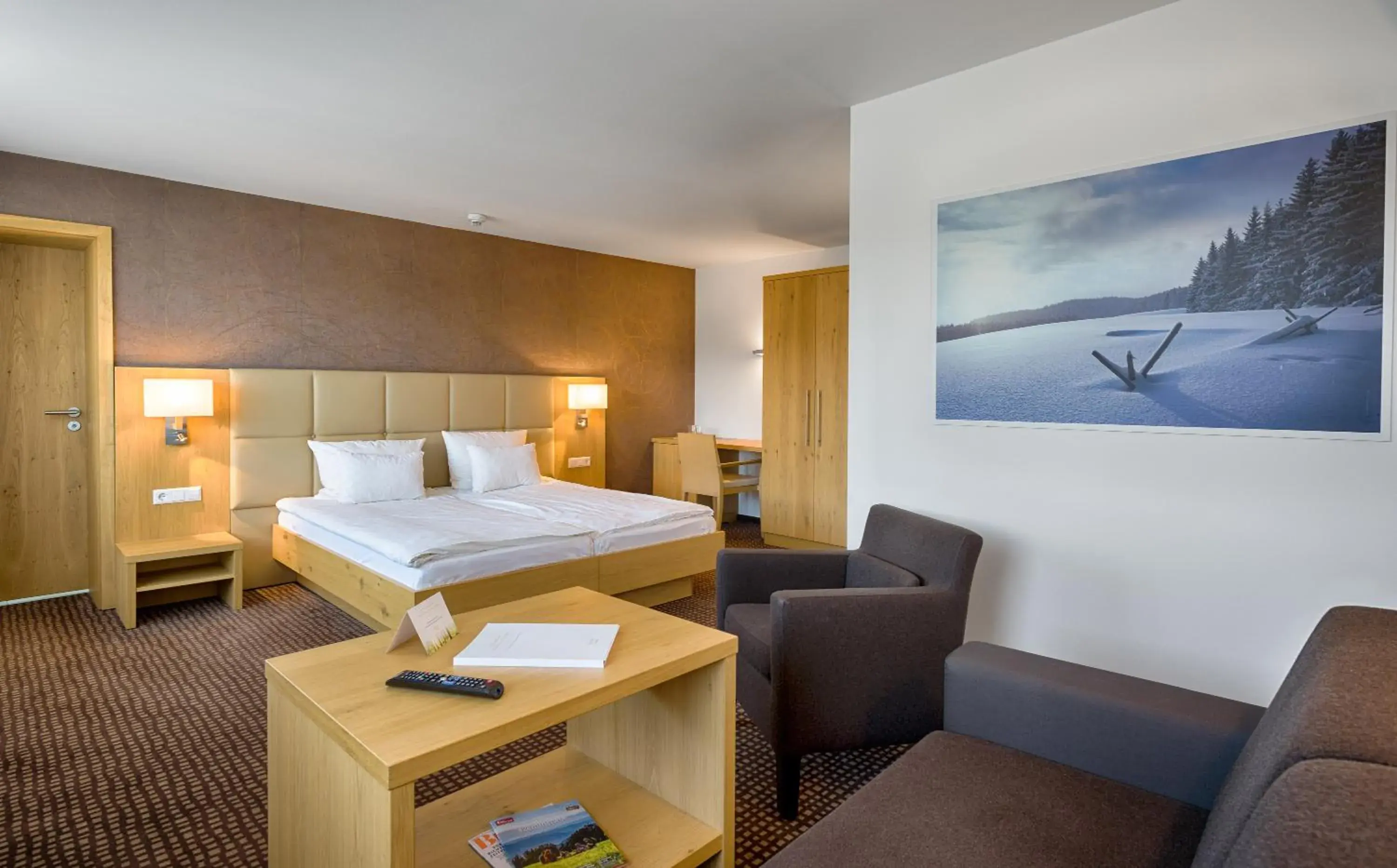 Classic Double Room Land Side in BRUGGER'S Hotelpark am See Classic Double Room Land Side in BRUGGER'S Hotelpark am See