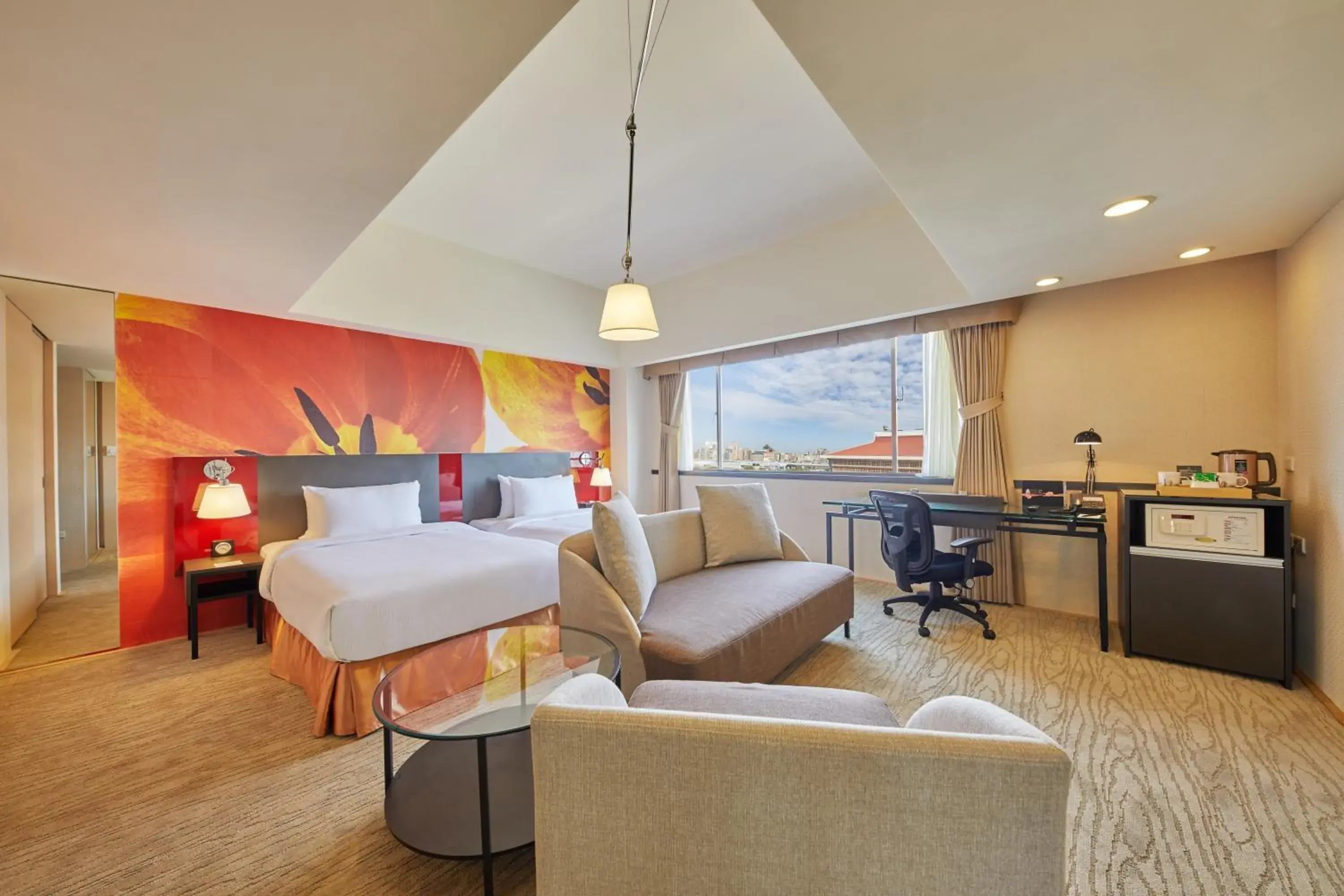 Suite in Caesar Park Hotel Taipei Suite in Caesar Park Hotel Taipei