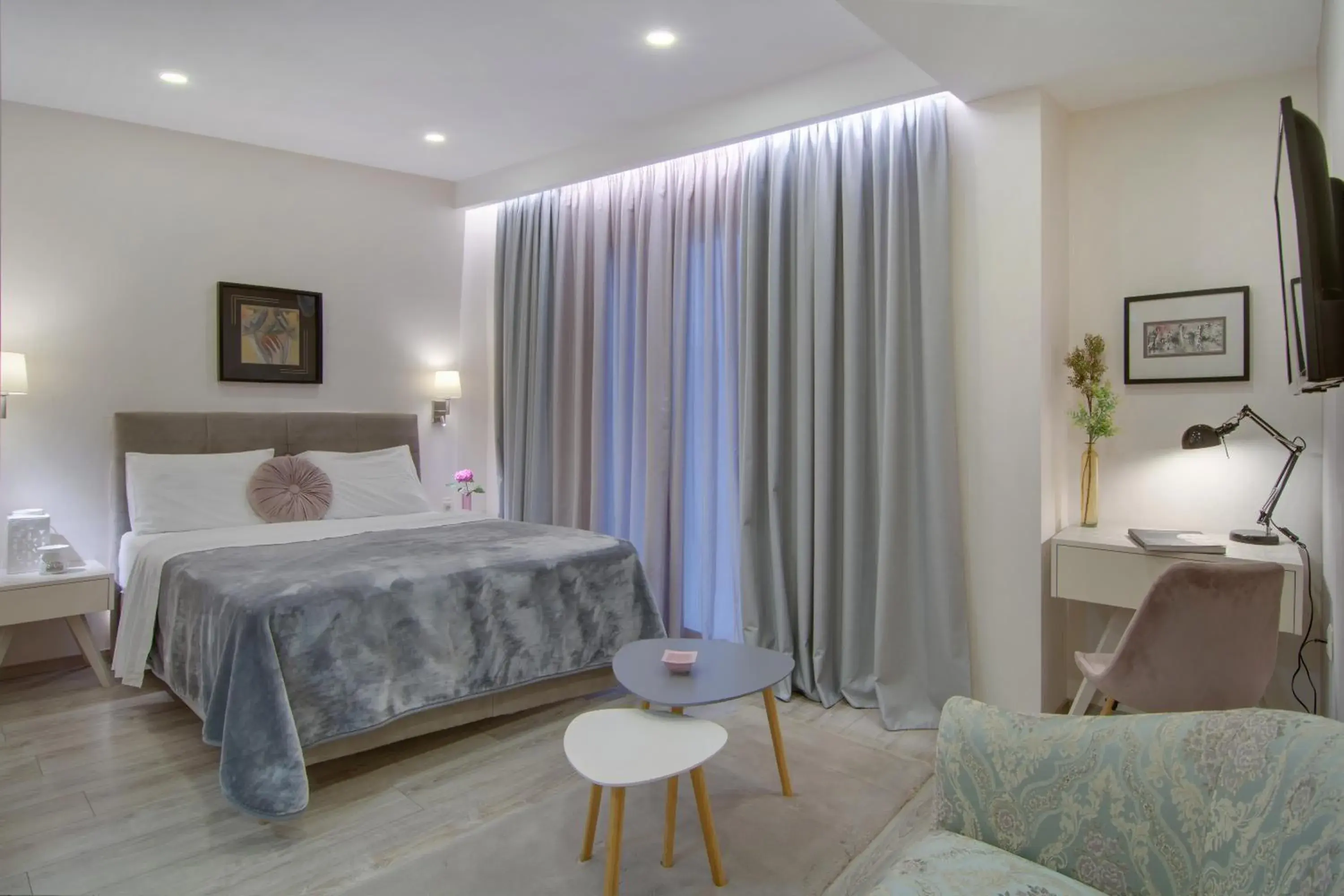 Deluxe Double Room - single occupancy in ERMIS Deluxe Double Room - single occupancy in ERMIS