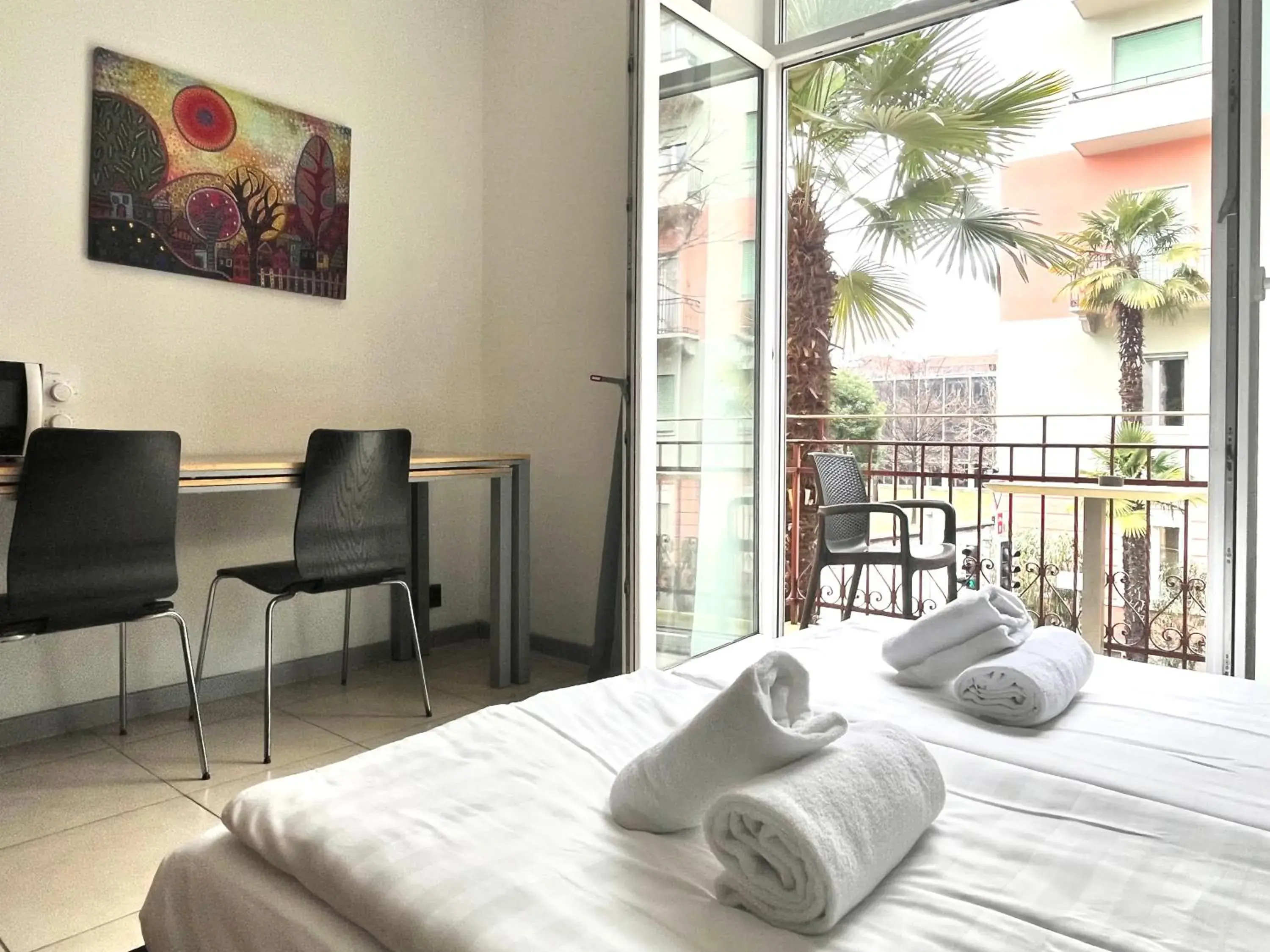 Studio with Terrace in GuestHouse University by LR - self check in Studio with Terrace in GuestHouse University by LR - self check in