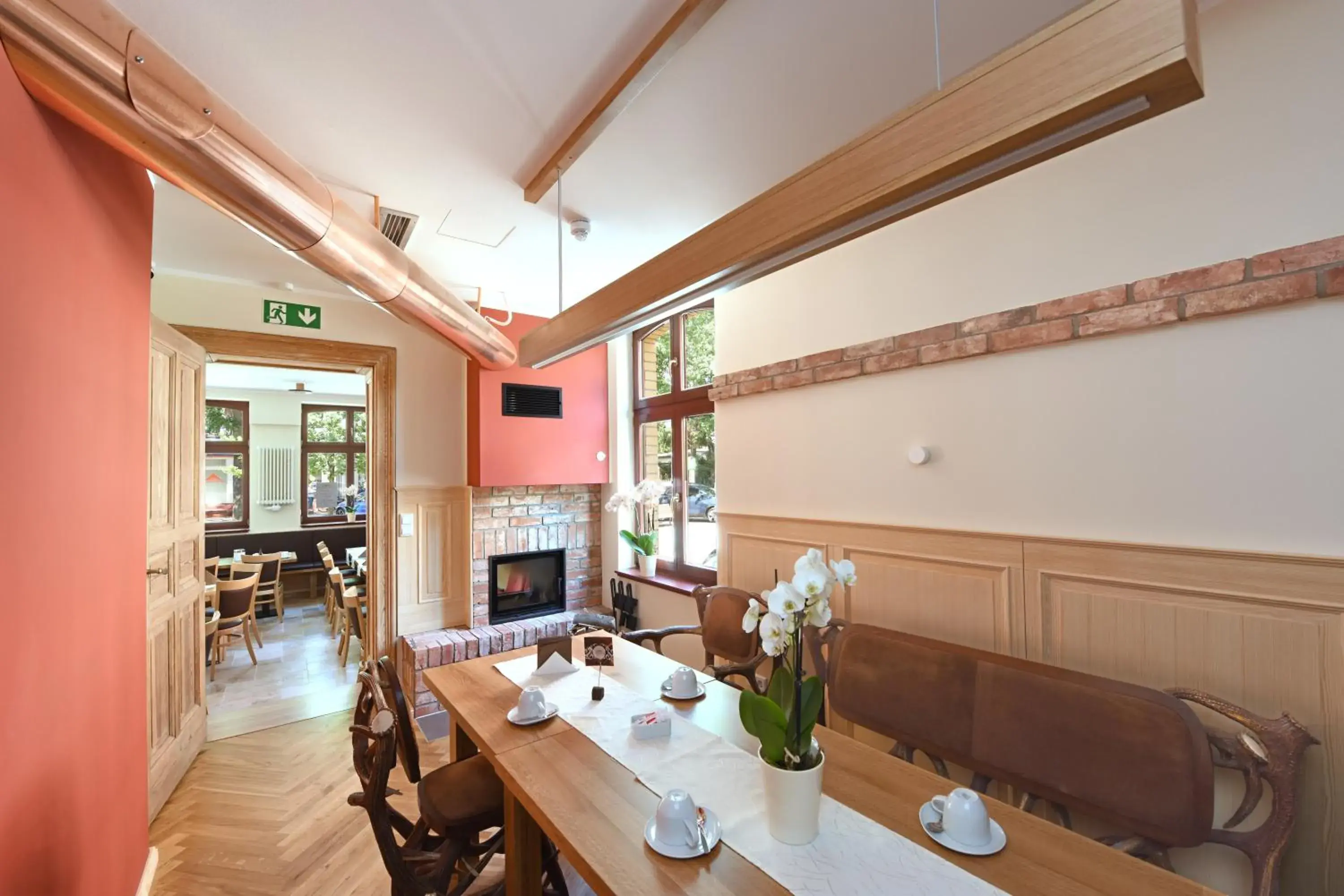 Single Room in Port Inn Hotel Single Room in Port Inn Hotel