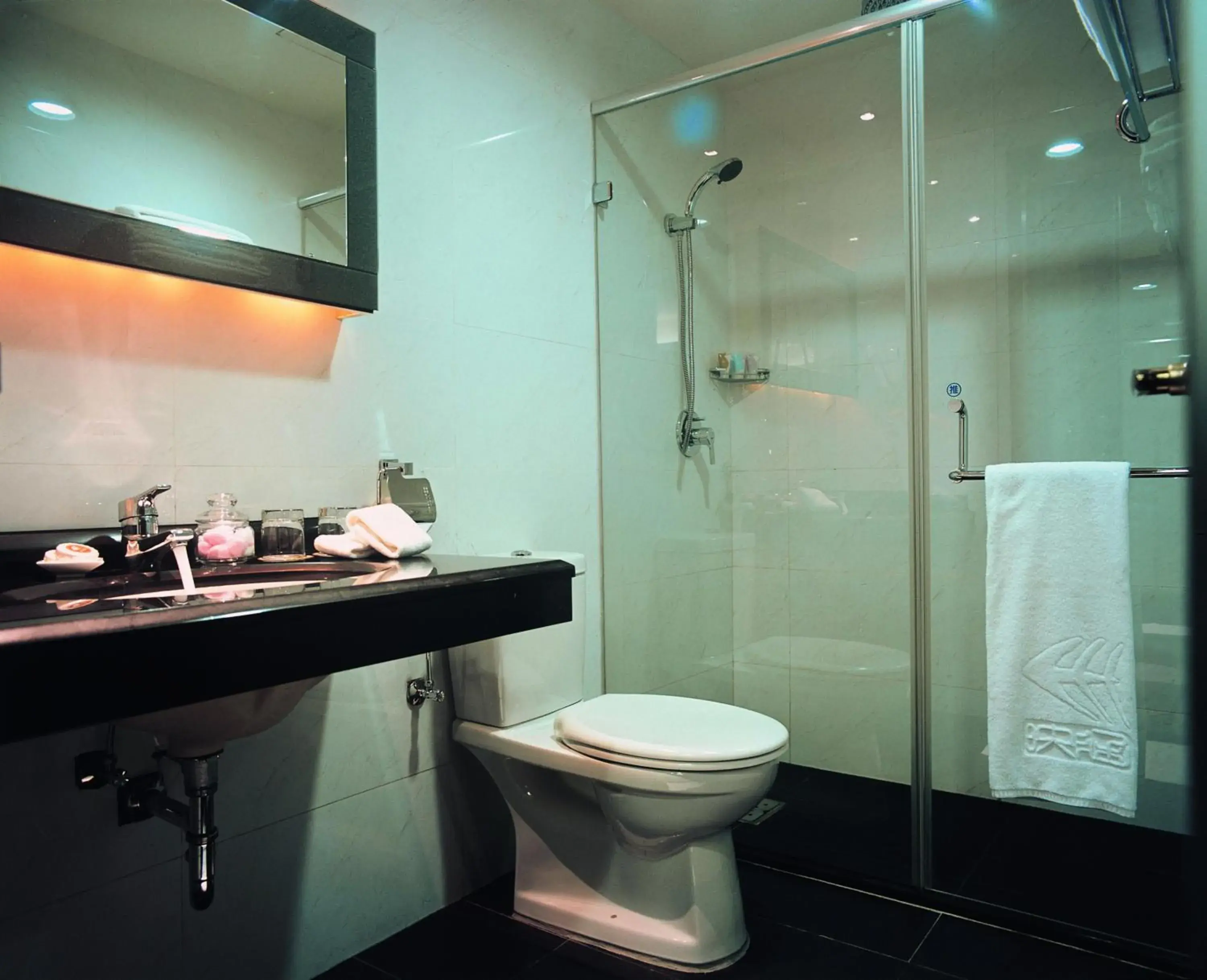 Standard Twin Room in Einhan Resort Standard Twin Room in Einhan Resort