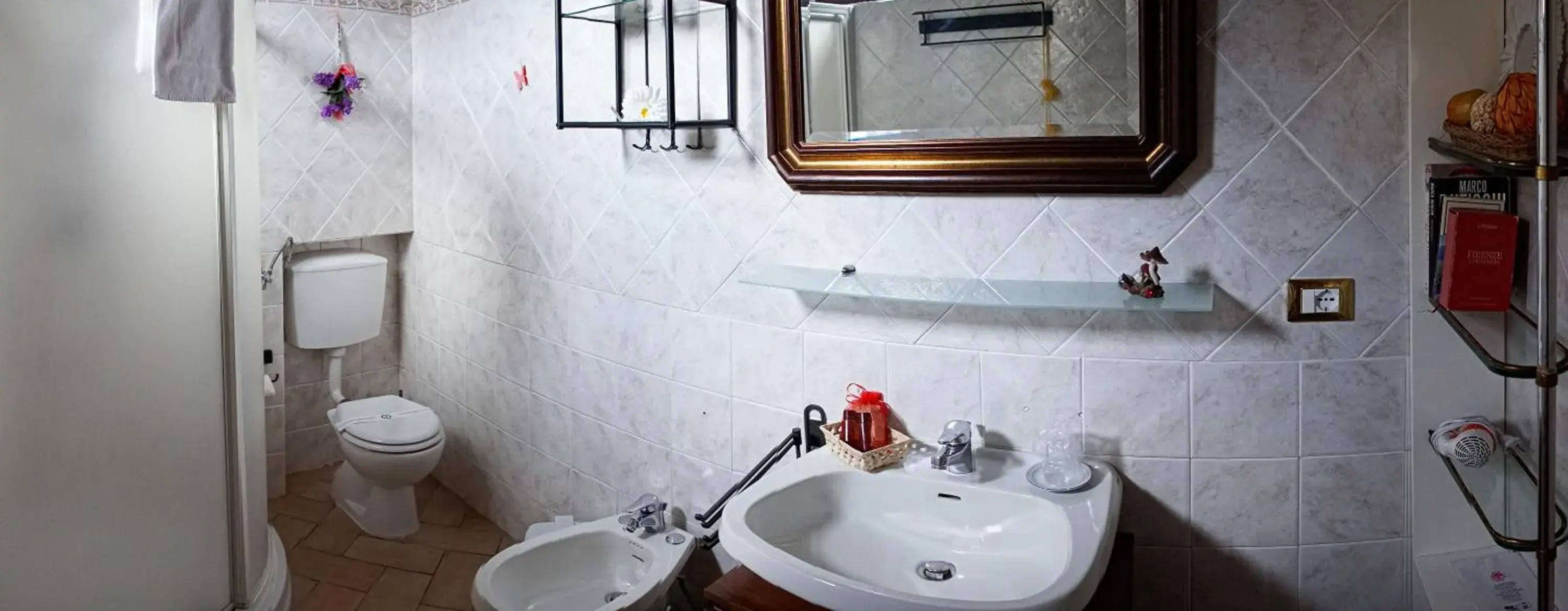 Superior Double Room with City View in B&B Le Undici Lune Superior Double Room with City View in B&B Le Undici Lune