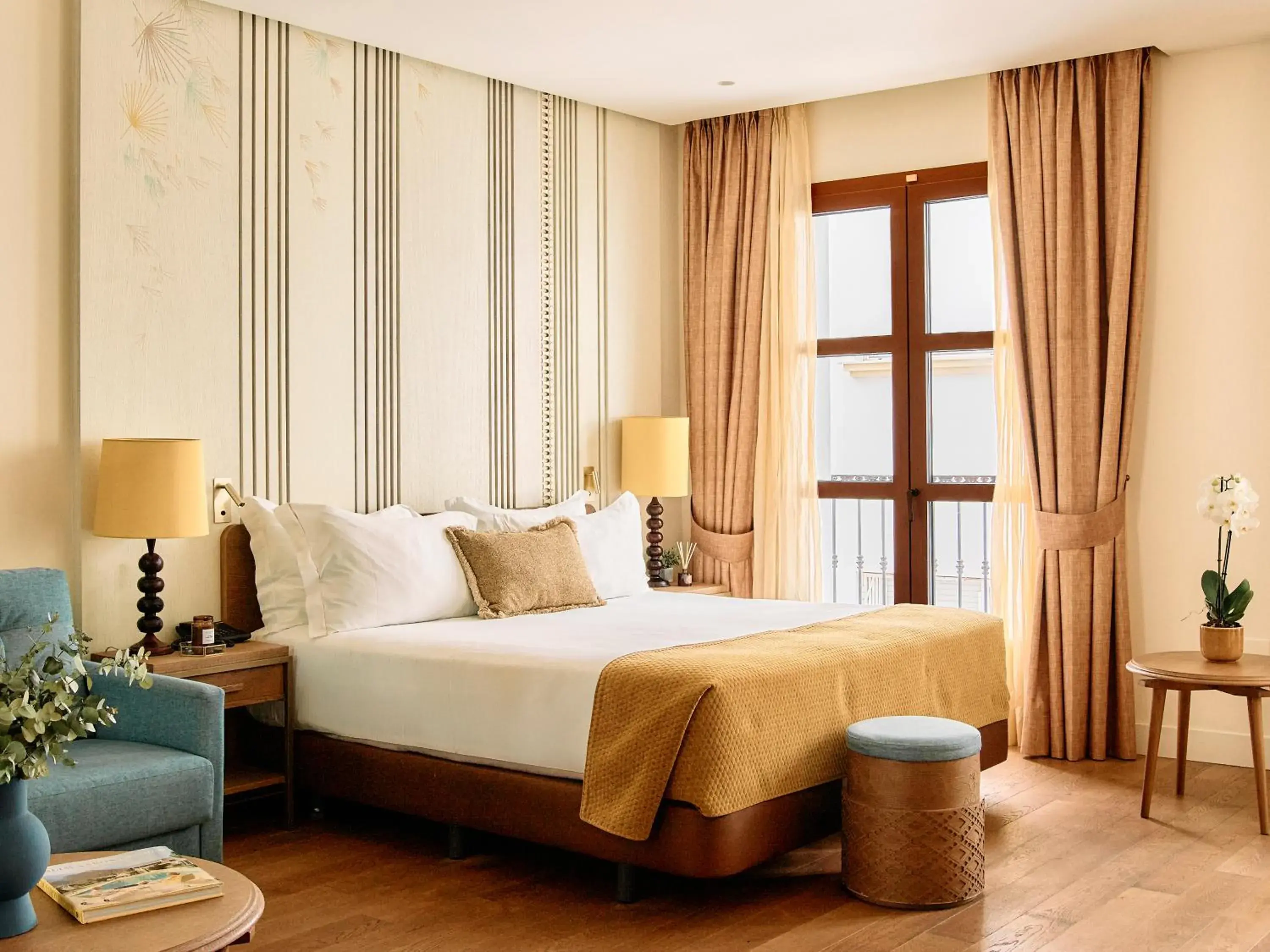 Deluxe Triple Room in Hotel El Pilar Andalucia Deluxe Triple Room in Hotel El Pilar Andalucia