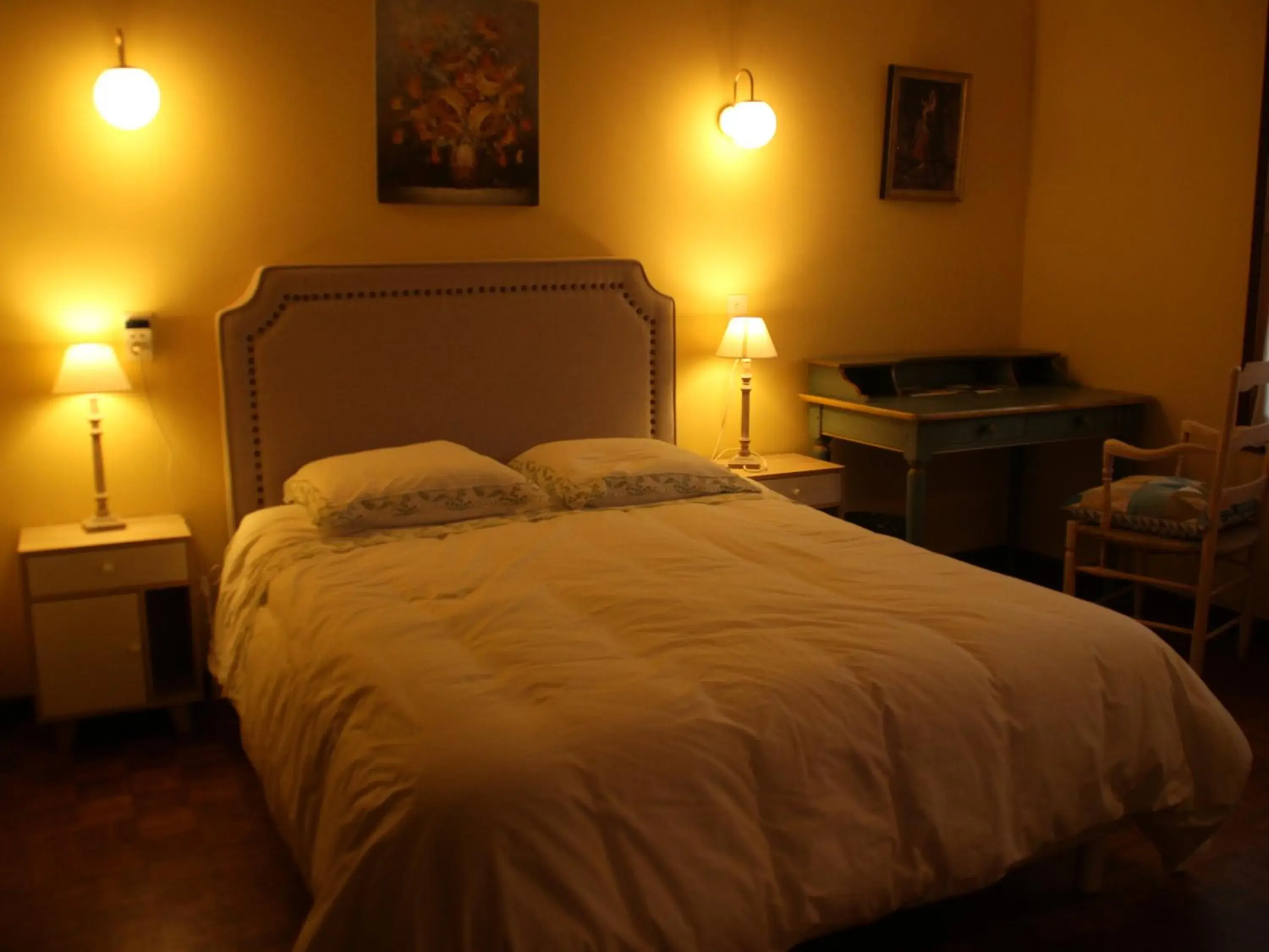 Double Room with Garden View in Chambres d'hôtes Elisa & Etienne Double Room with Garden View in Chambres d'hôtes Elisa & Etienne