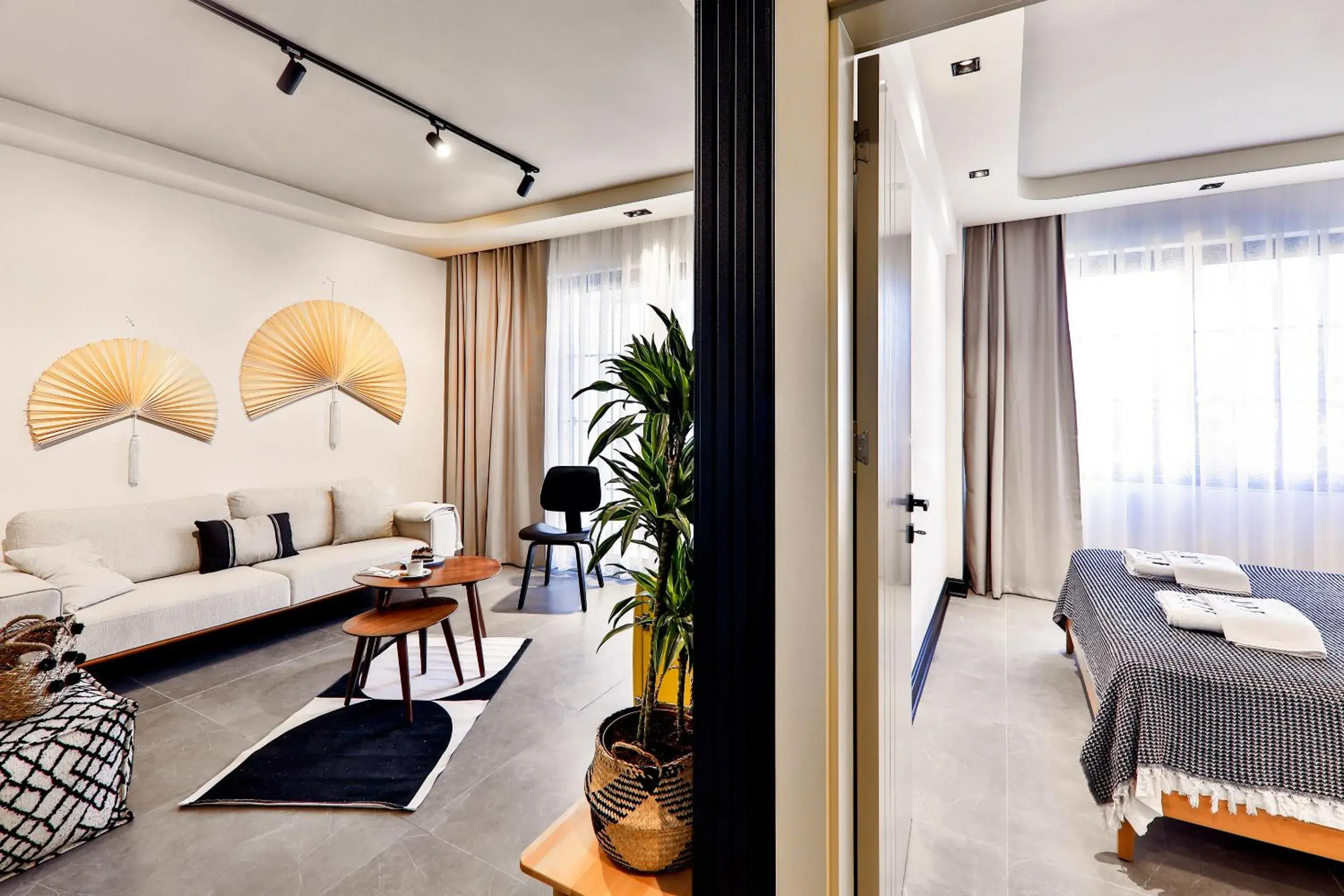 Suite with Balcony in Luff Suites Suite with Balcony in Luff Suites