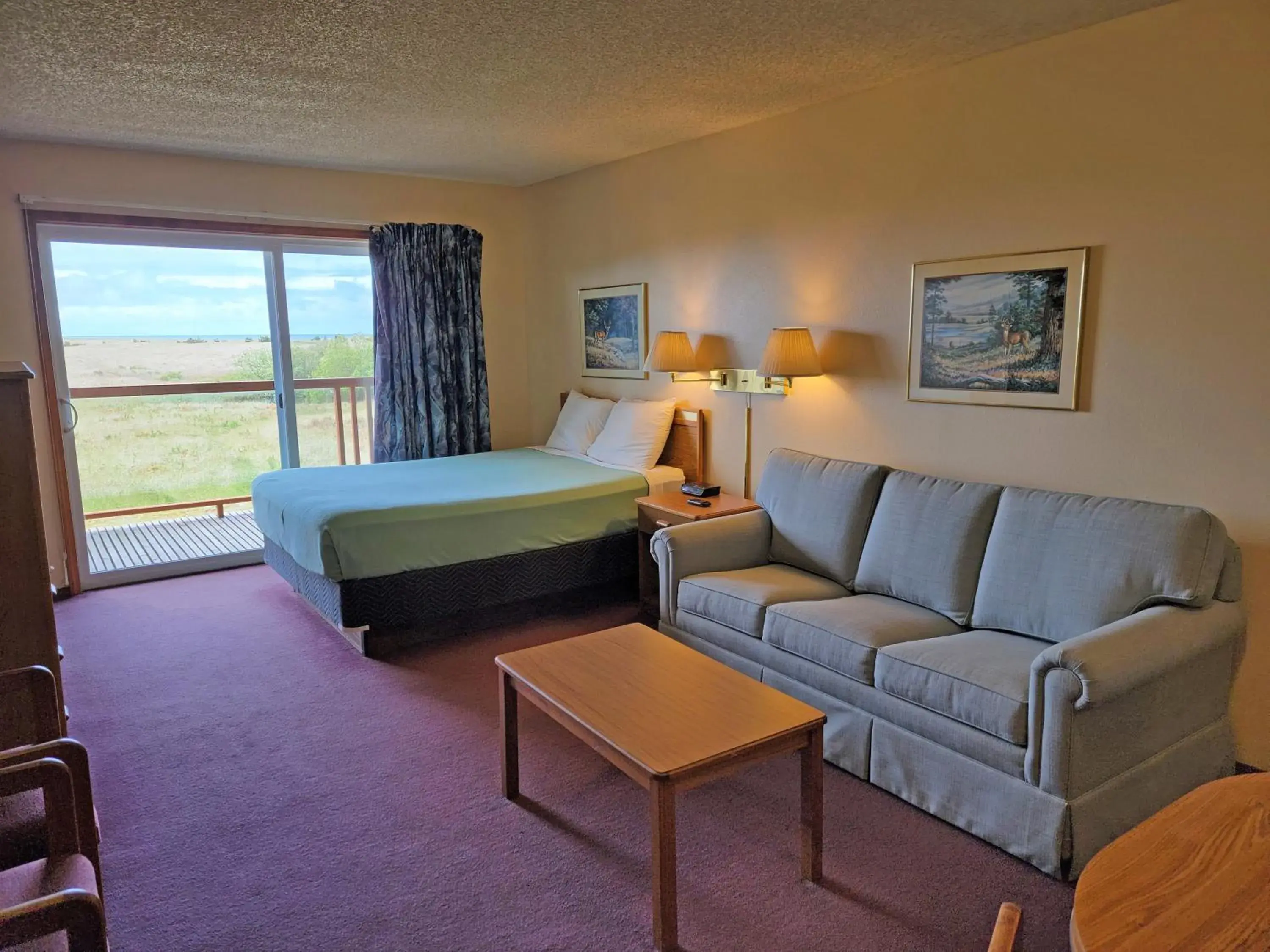 2nd Floor Condo - Ocean View with Balcony (Non Pet Friendly) in Chautauqua Resort & Conference Center 2nd Floor Condo - Ocean View with Balcony (Non Pet Friendly) in Chautauqua Resort & Conference Center