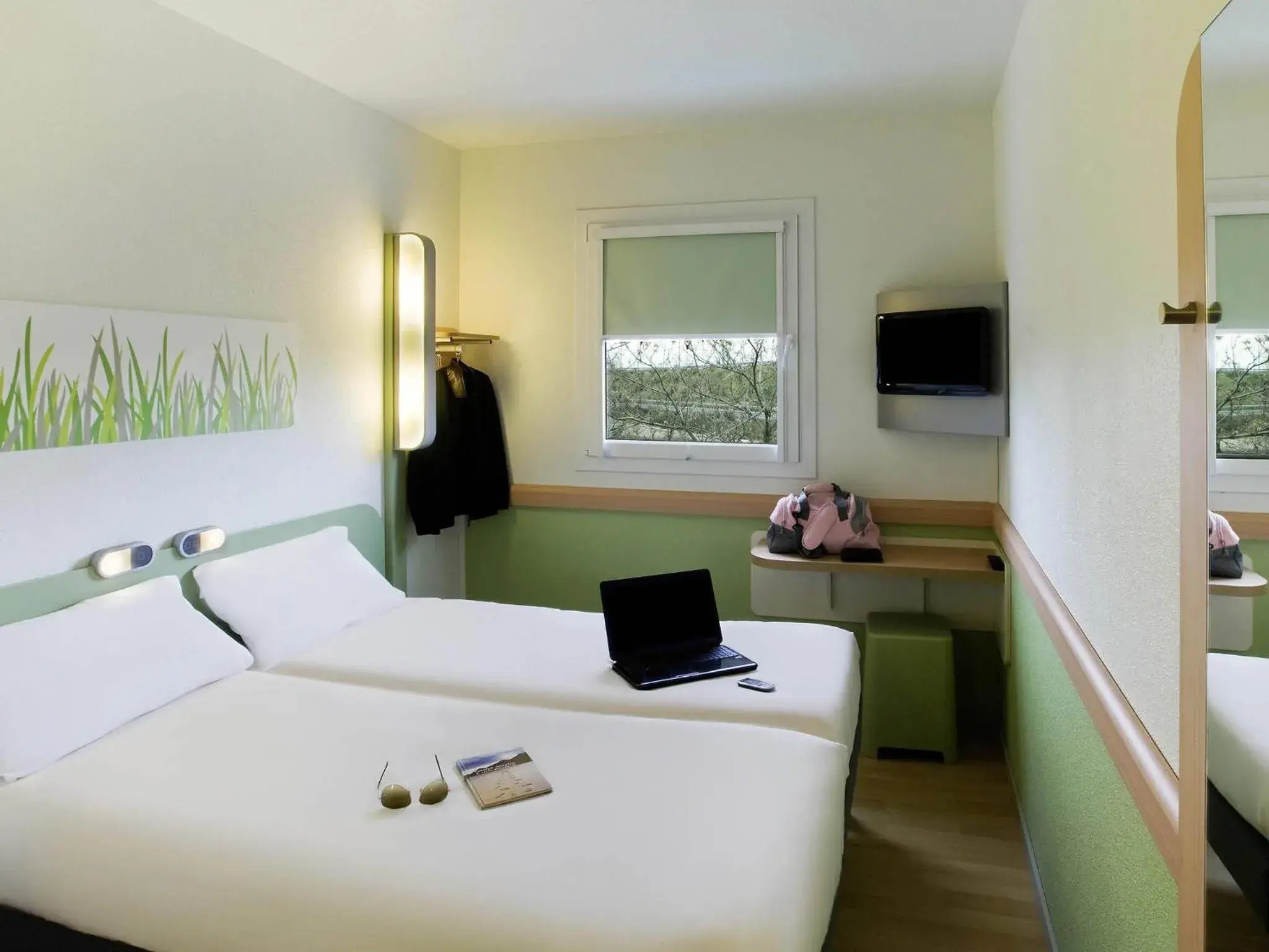 Standard Room with Two Single Beds in Ibis Budget Madrid Getafe Standard Room with Two Single Beds in Ibis Budget Madrid Getafe