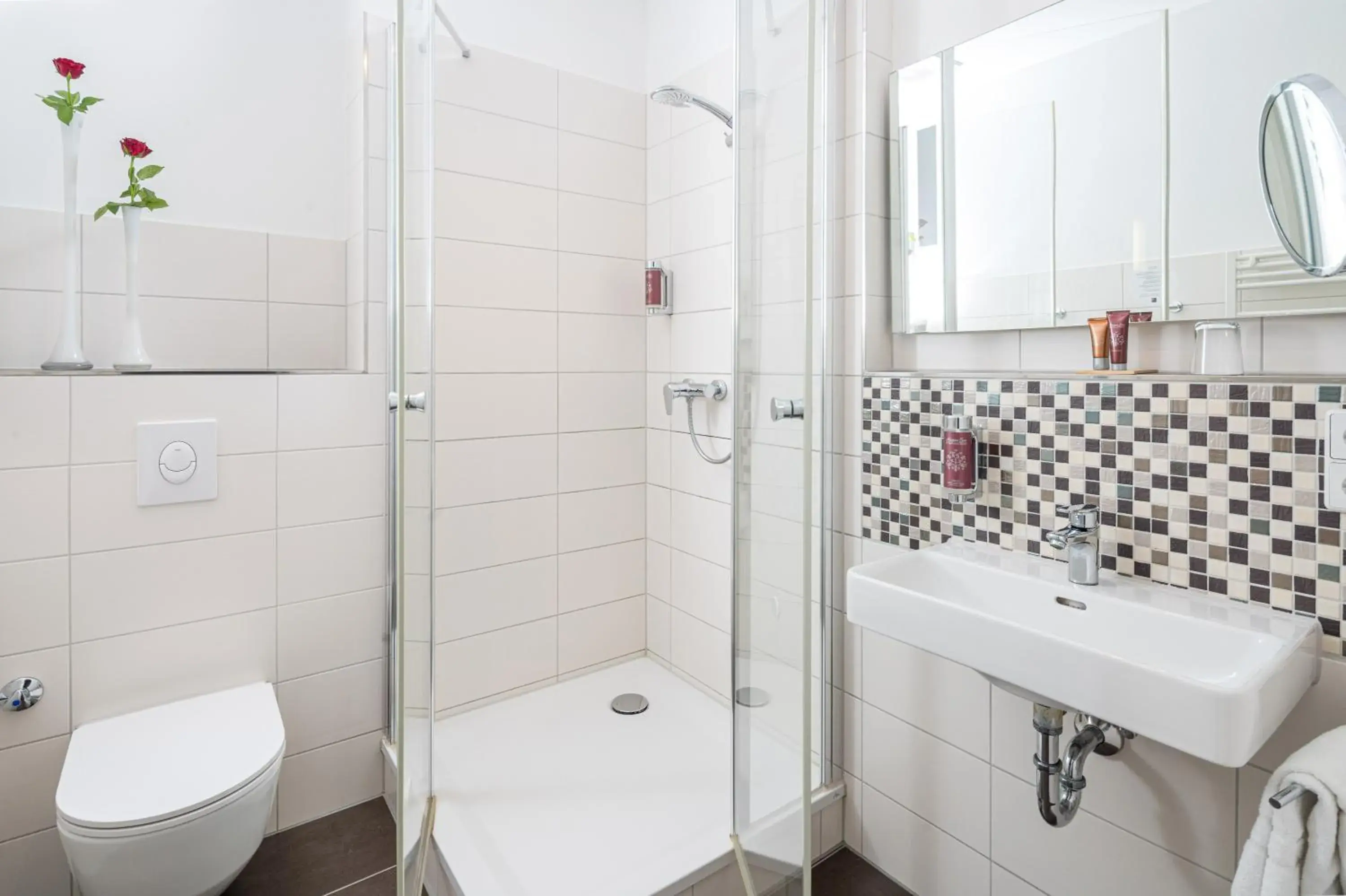 Double Room with Balcony - single occupancy in Haus am Spreebogen Double Room with Balcony - single occupancy in Haus am Spreebogen