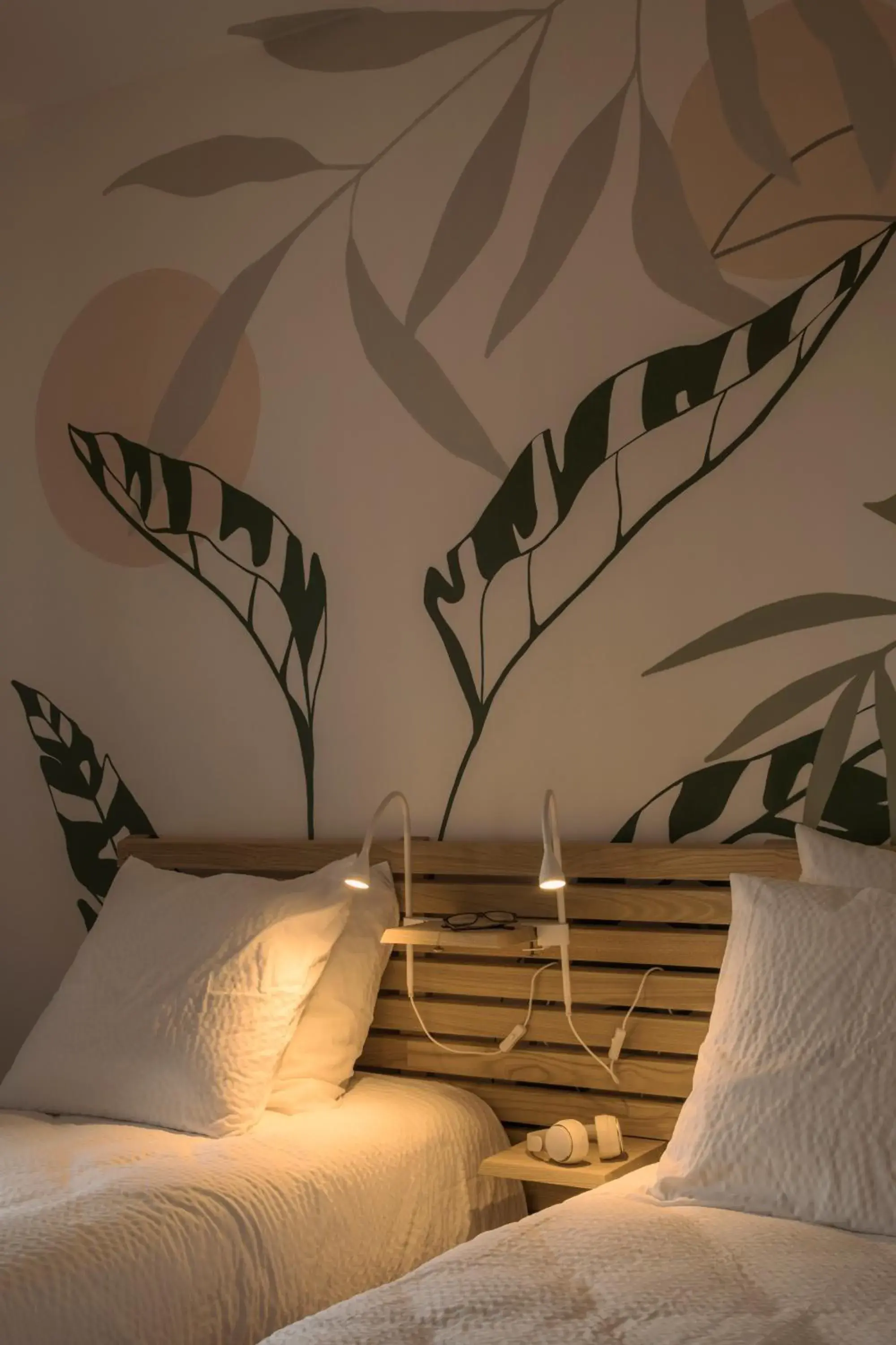 Standard Twin Room in L'Hotel du Garage des Cevennes Standard Twin Room in L'Hotel du Garage des Cevennes