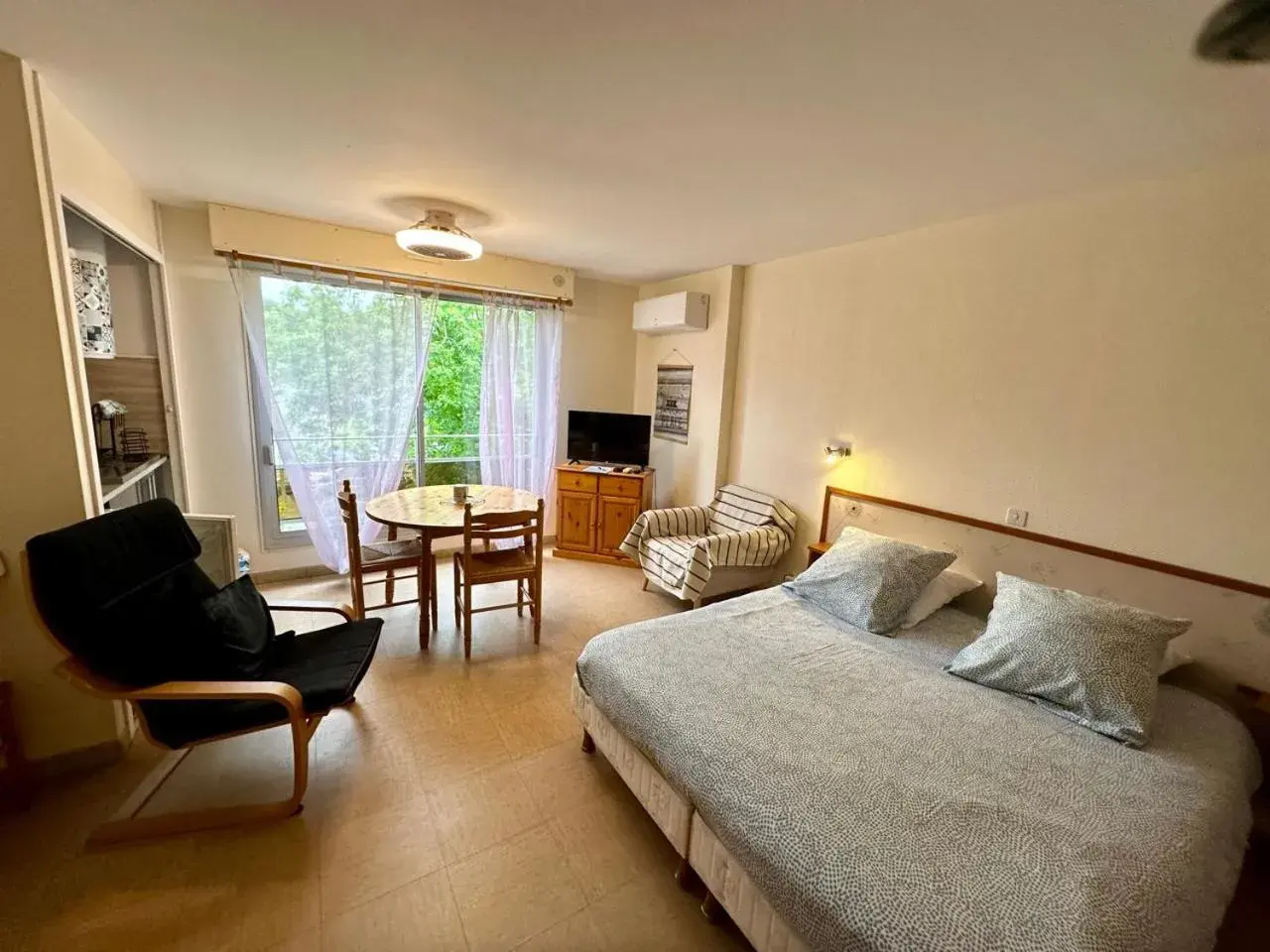 Studio with Garden View - single occupancy in Résidence Aramis Studio with Garden View - single occupancy in Résidence Aramis