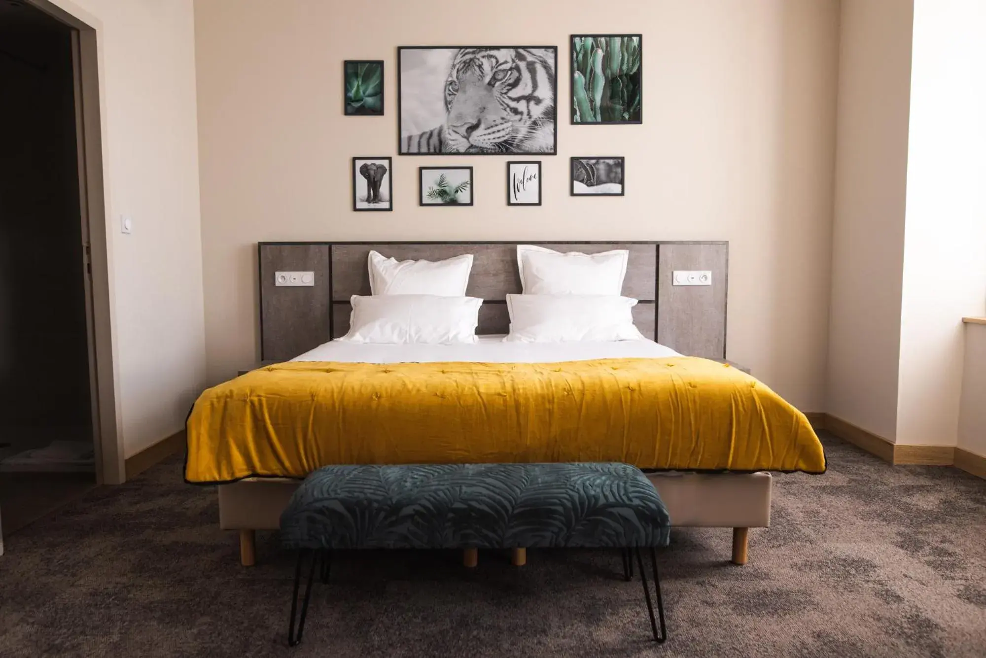 Double Room in Hôtel 1770 & Spa Double Room in Hôtel 1770 & Spa