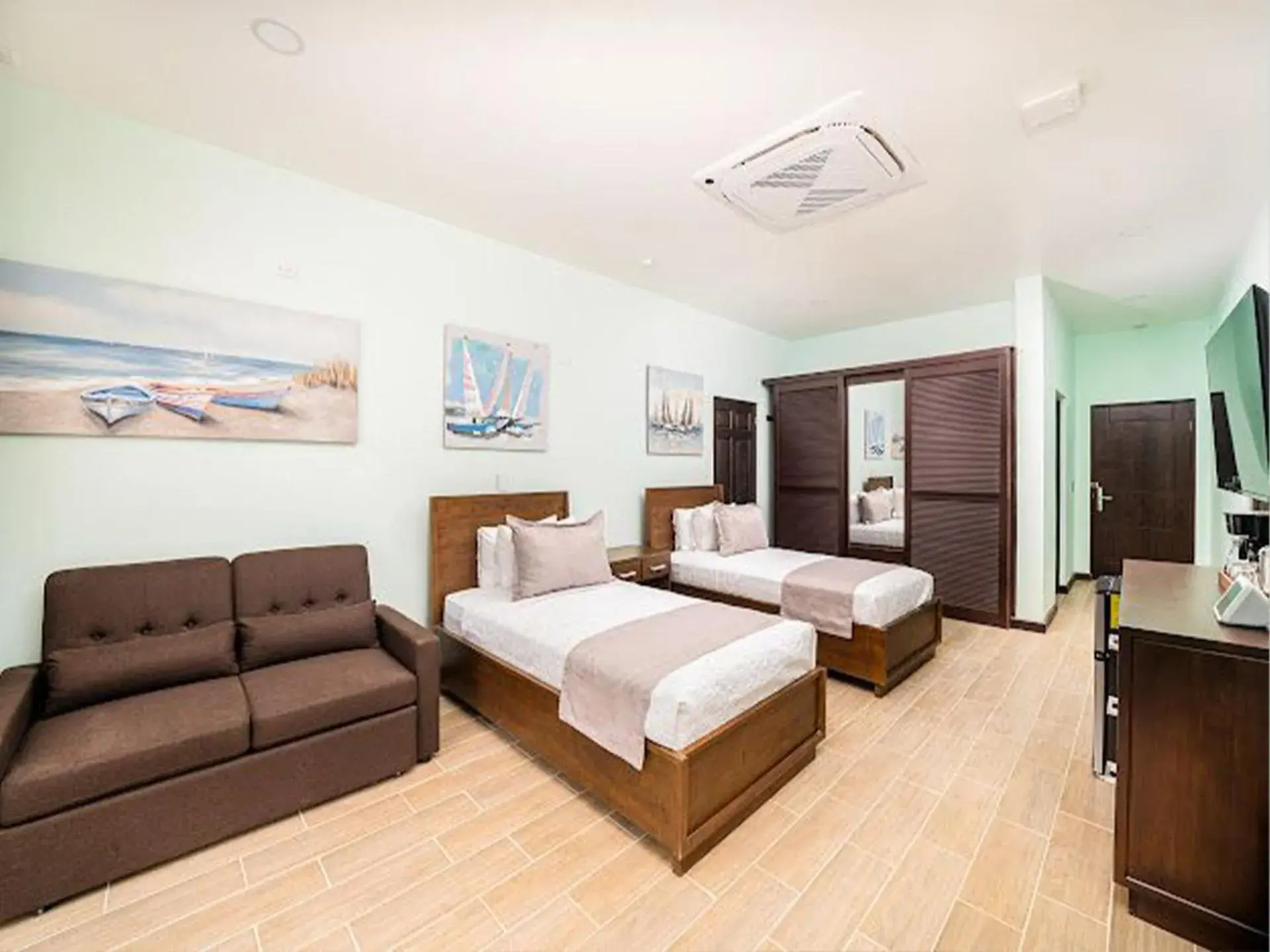 Junior Suite in Bungalows Punta Uva Junior Suite in Bungalows Punta Uva