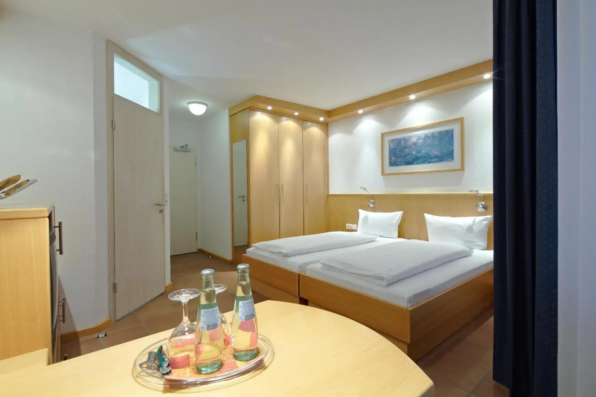 Double Room in Hotel zur Post Double Room in Hotel zur Post