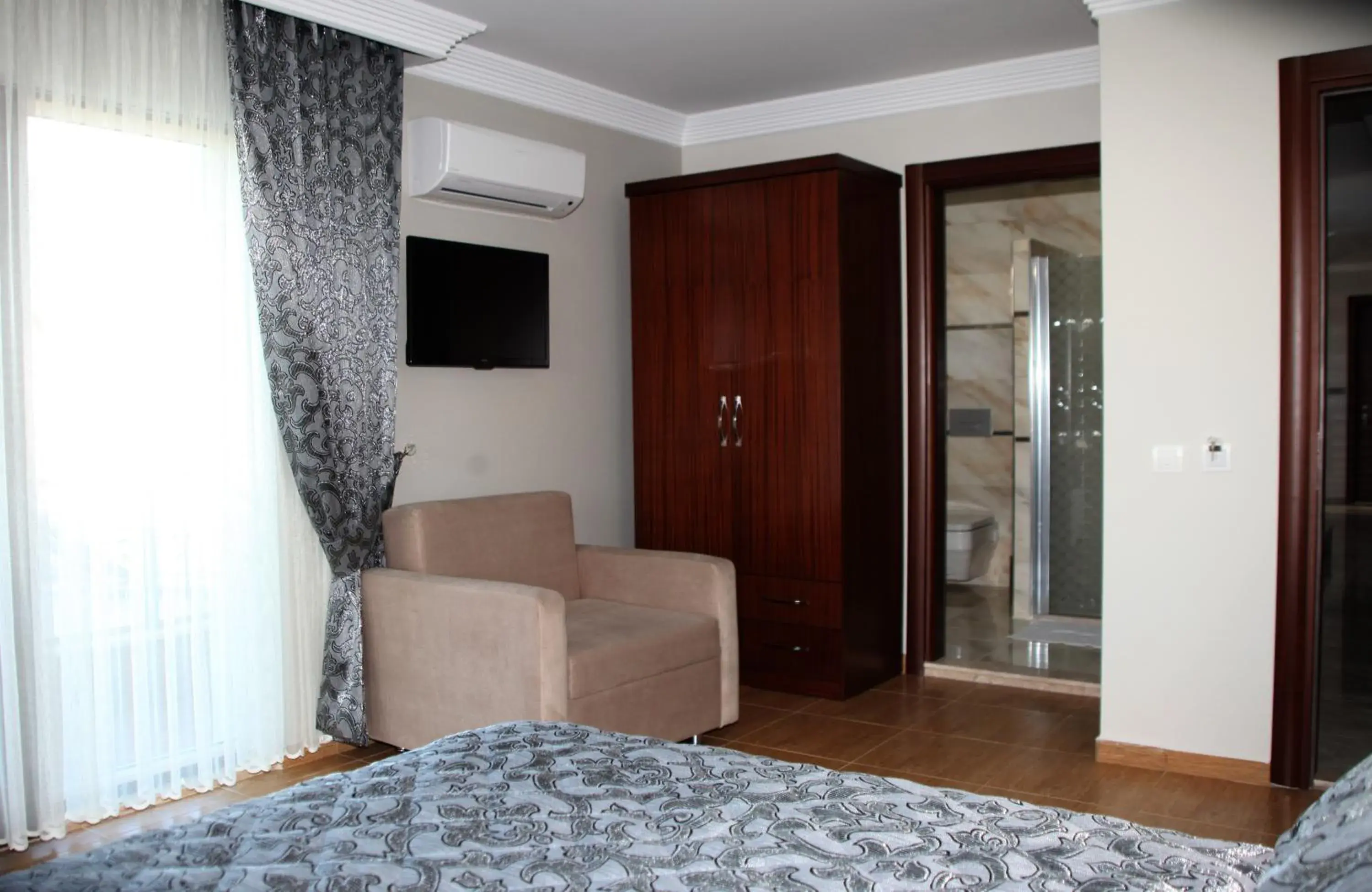 Double Room with Balcony (2 Adults + 1 Child) in Keyf Konak Boutique Hotel Double Room with Balcony (2 Adults + 1 Child) in Keyf Konak Boutique Hotel