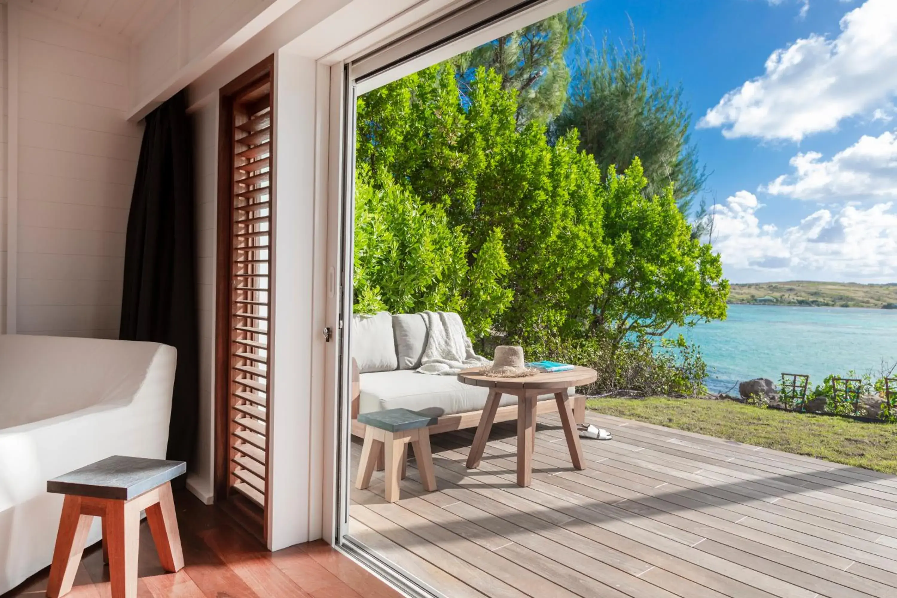 Superior One-Bedroom Suite in Le Sereno Superior One-Bedroom Suite in Le Sereno