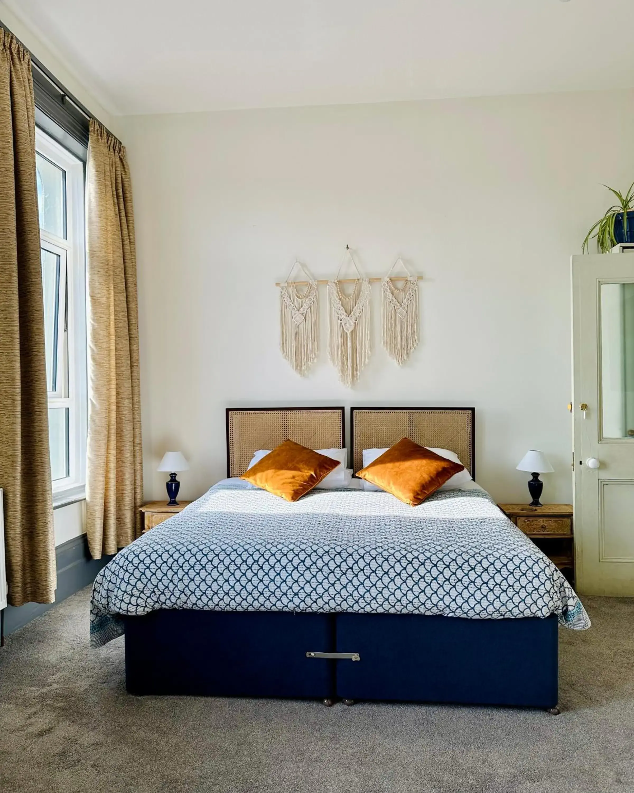 Deluxe Family Room in CloudZen Deluxe Family Room in CloudZen