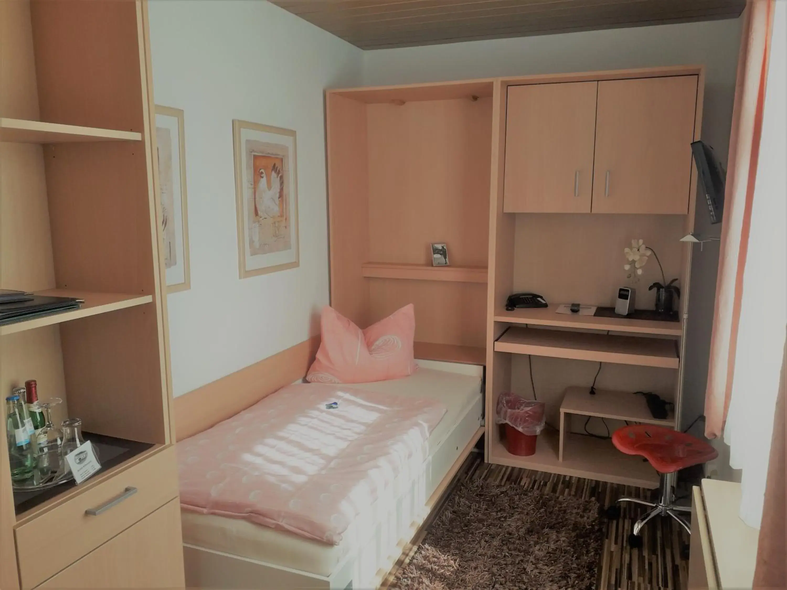 Single Room in Deutsches Haus Munster Single Room in Deutsches Haus Munster