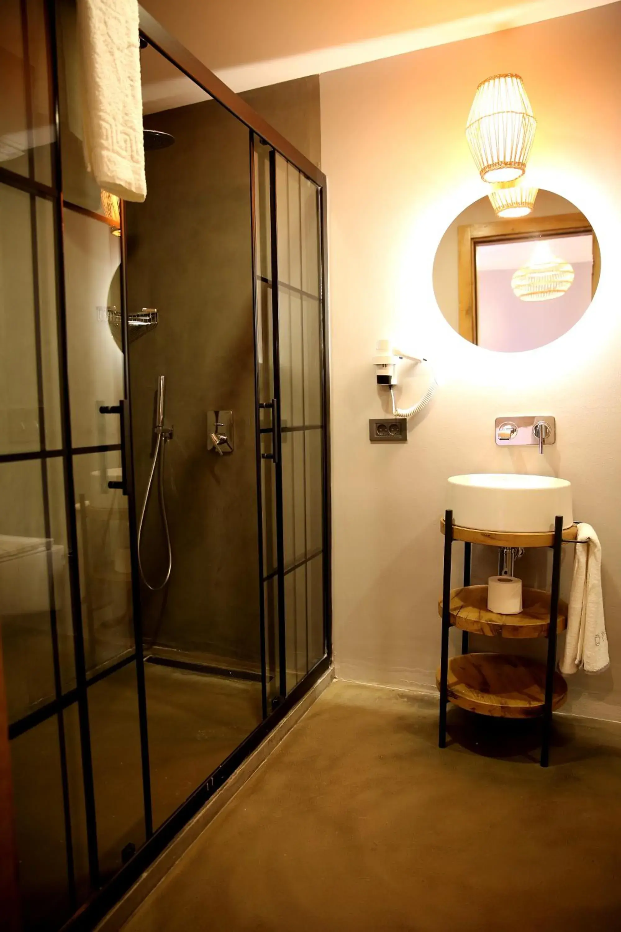 Standard Double Room (Basement Floor) in Dmira Alacati Standard Double Room (Basement Floor) in Dmira Alacati