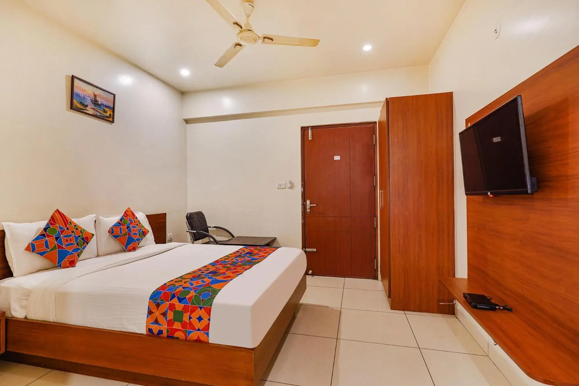 Superior Double Room - single occupancy in FabHotel The Prime - Nr Horamavu Superior Double Room - single occupancy in FabHotel The Prime - Nr Horamavu
