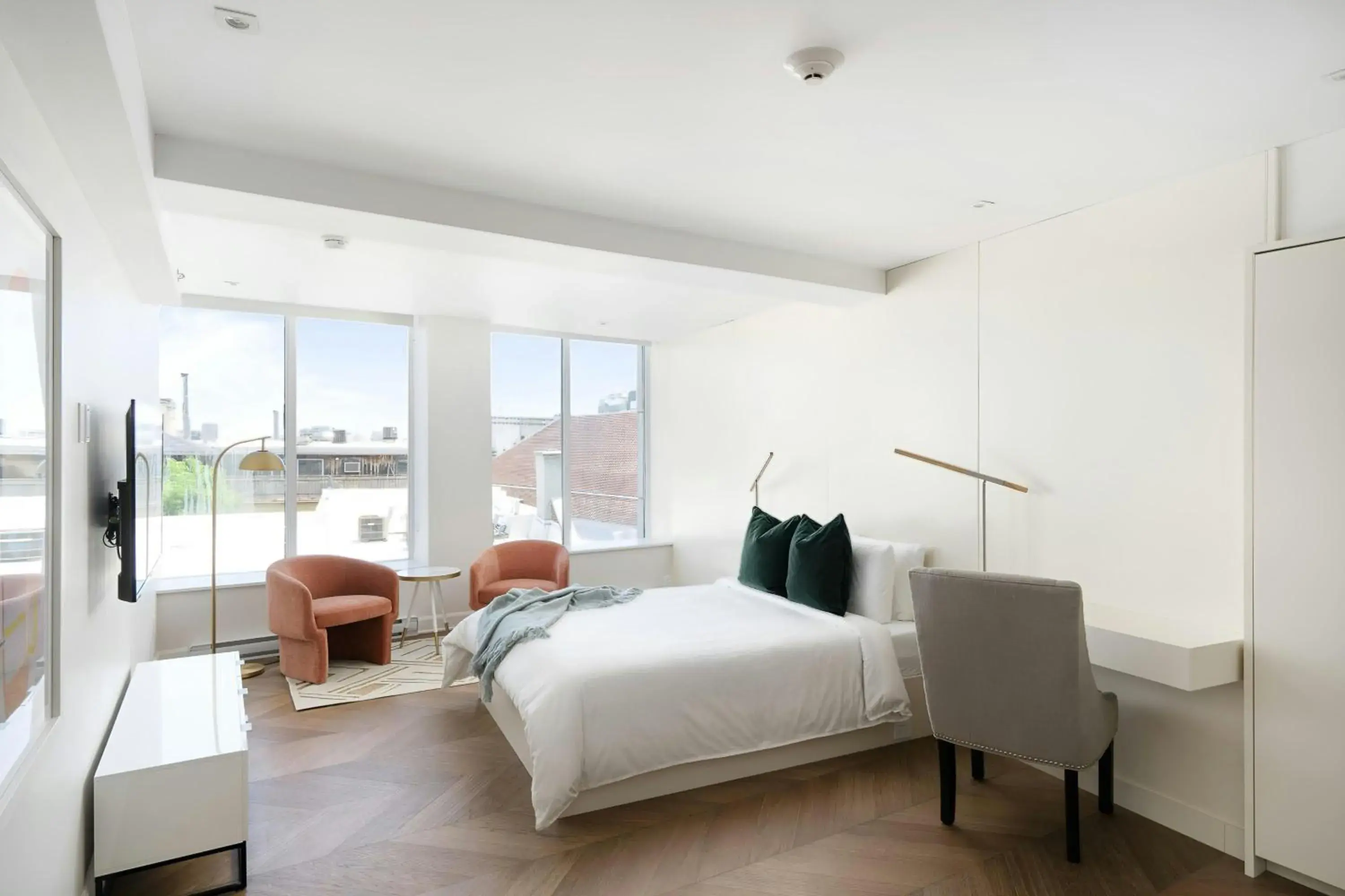 Superior Queen Room in Sonder by Marriott Bonvoy La Galerie Superior Queen Room in Sonder by Marriott Bonvoy La Galerie